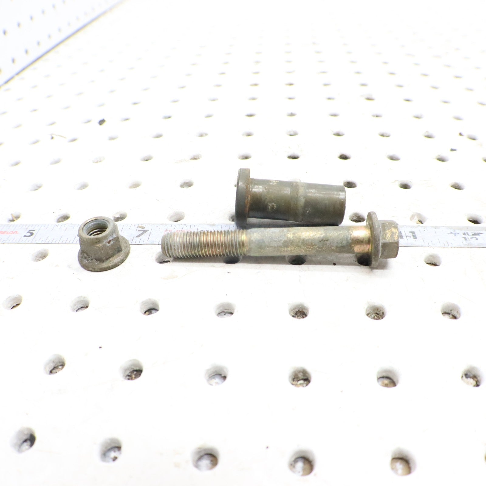 2016 Arctic Cat M8000 A ARM REAR AXLE AND BOLT 3603-259; 8409-075