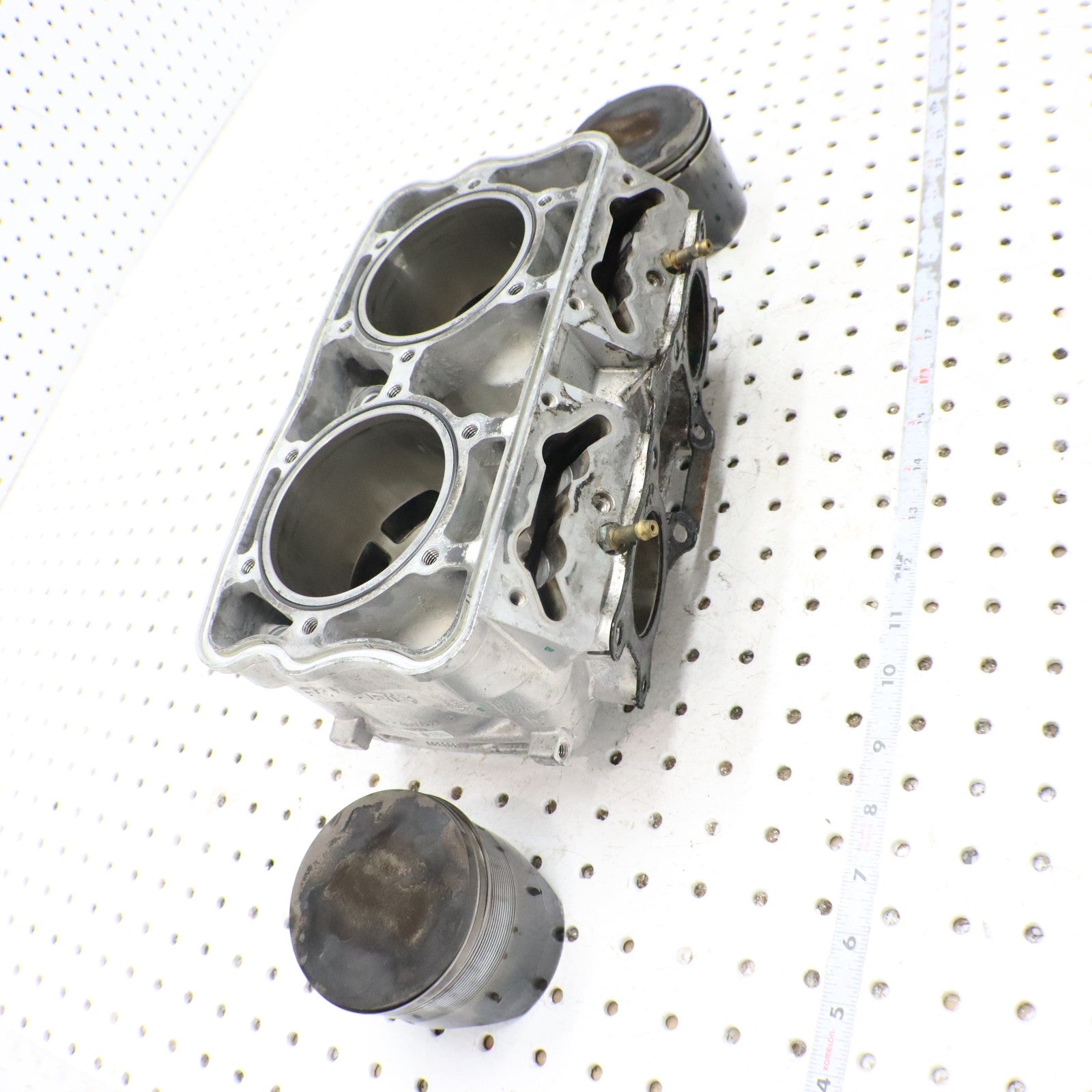 2016 Polaris Rush 800 Cylinder Jug 3022828 GOOD & PISTONS 2206158 2208214