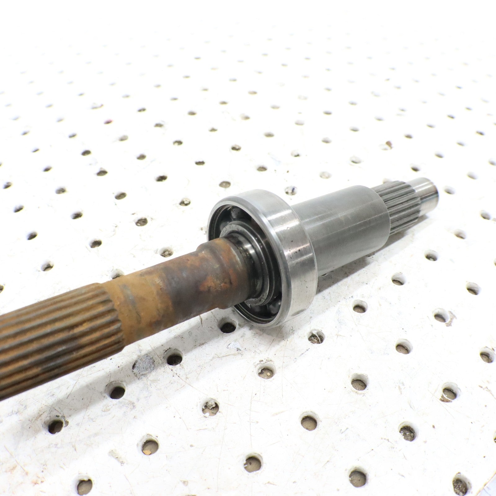 2009 Polaris Sportsman 800 Transmission Gearcase Front Output Shaft 3233625