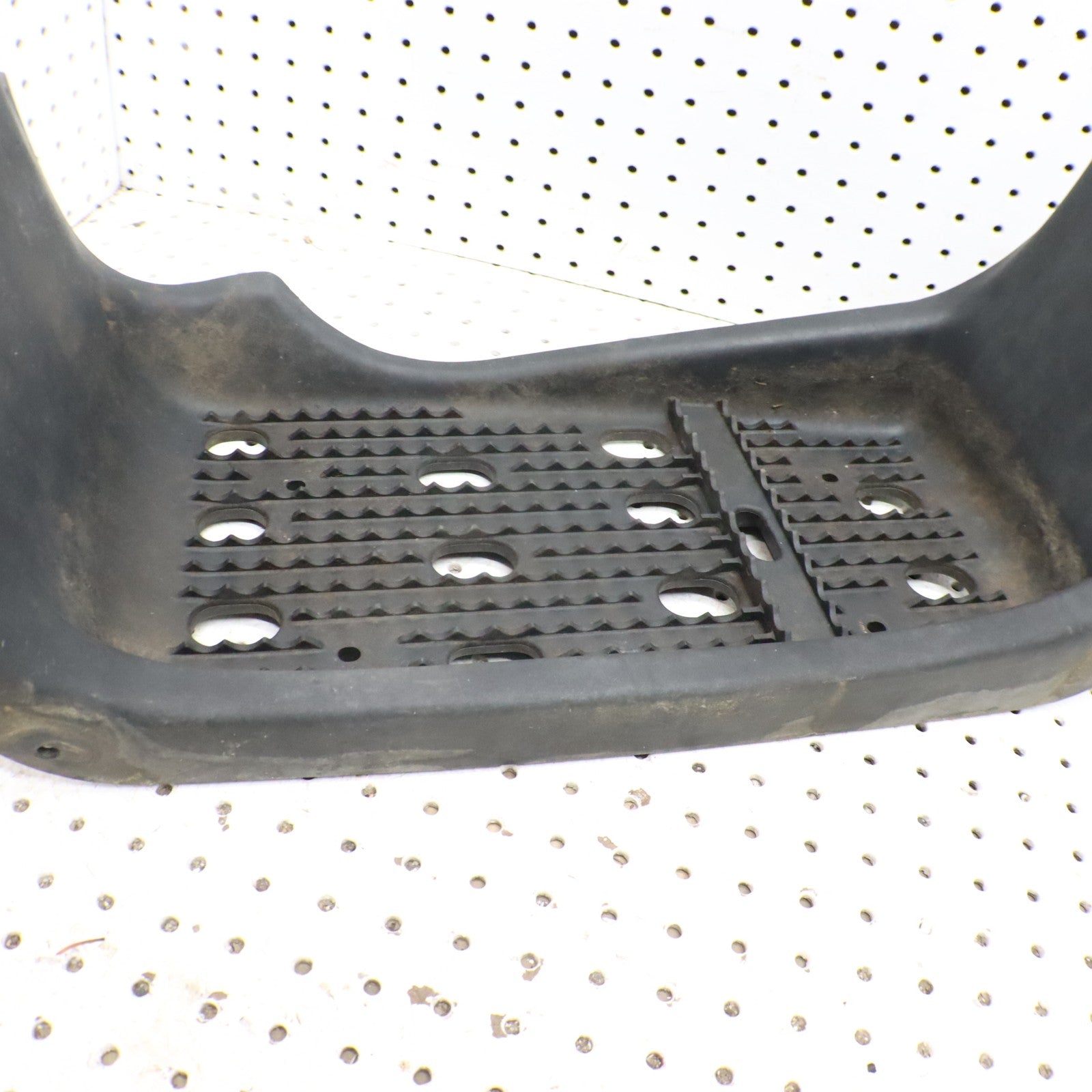 1995 Polaris Xplorer 400 Left Footwell Step Stand Footrest 5432056-070 5432221