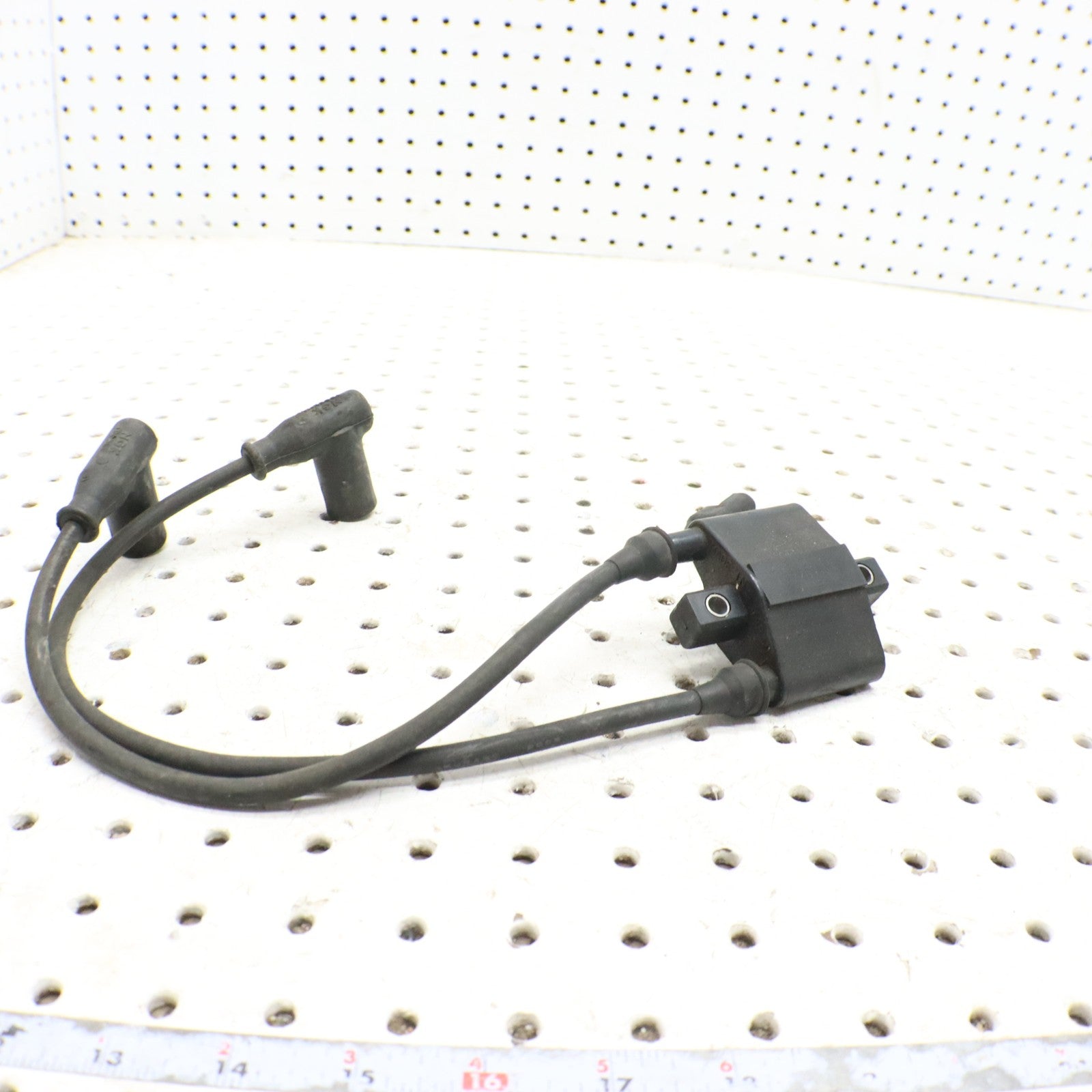 2007 Polaris Iq 600 Ignition Coil 4060229; 4016199