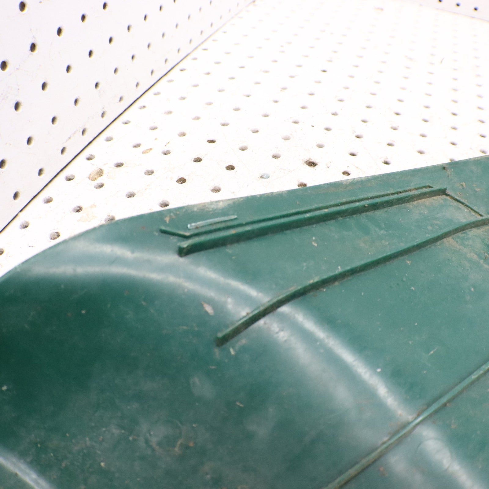 1998 Polaris Xplorer 400l Front Fender Cover 5431806-195