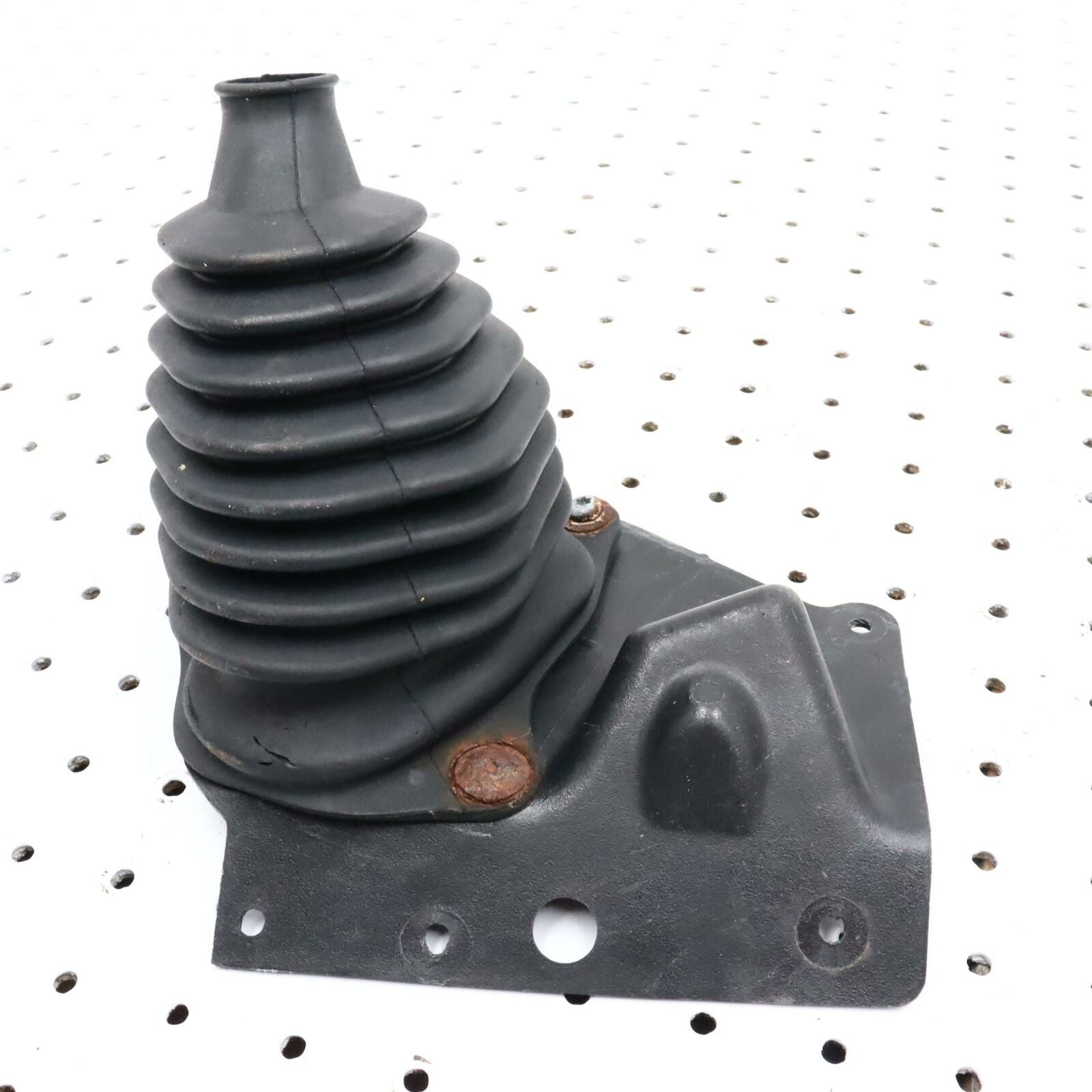2007 POLARIS IQ 600 TIE ROD BOOT  5433533