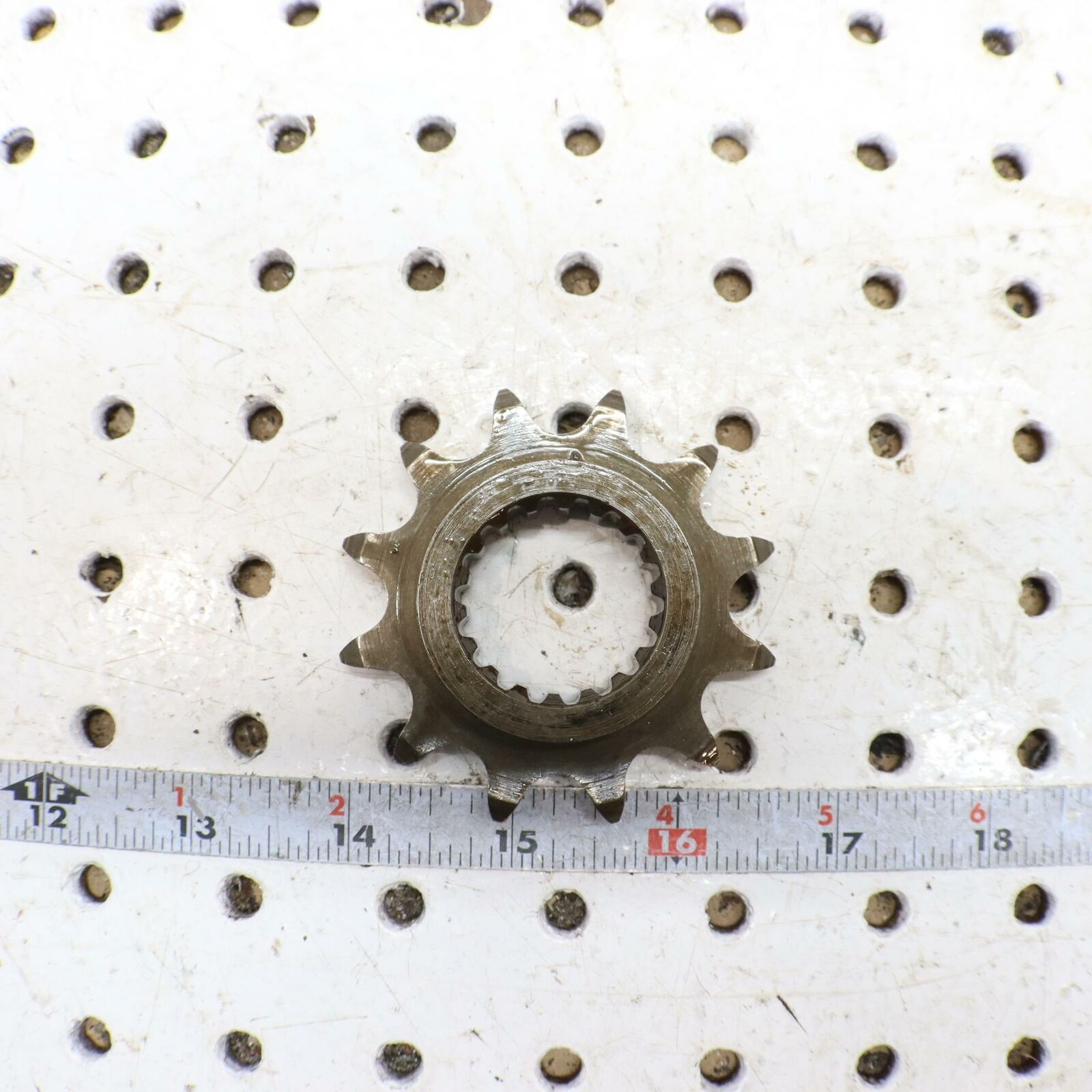 2000 POLARIS MAGNUM 325 TRANSMISSION SPROCKET, 12T 3233620
