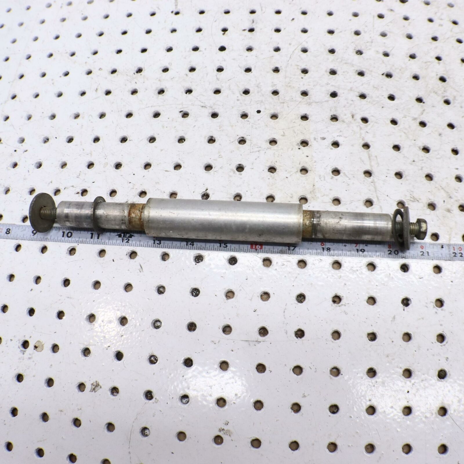 2009 POLARIS RMK 700 REAR SUSPENSION SHAFT  5135305