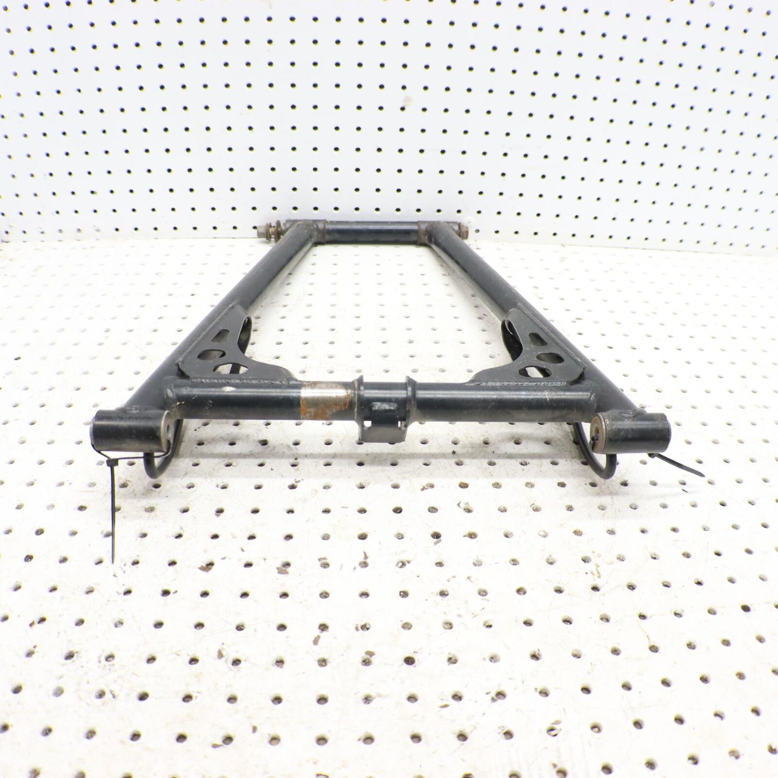 2015 POLARIS SWITCHBACK 800 FRONT TORQUE ARM 1543184-329; 1544186-329