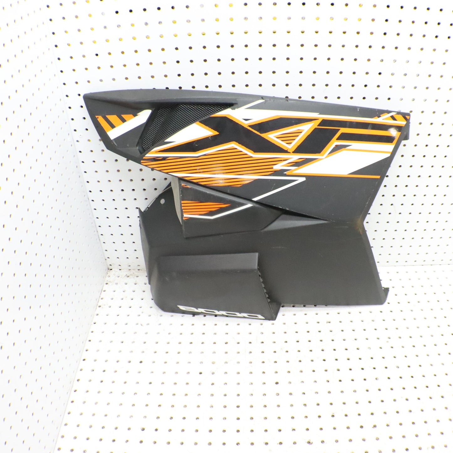 2015 Arctic Cat Xf 8000 Side Panel Left 4718-233 ; 4718-553 CRACKED