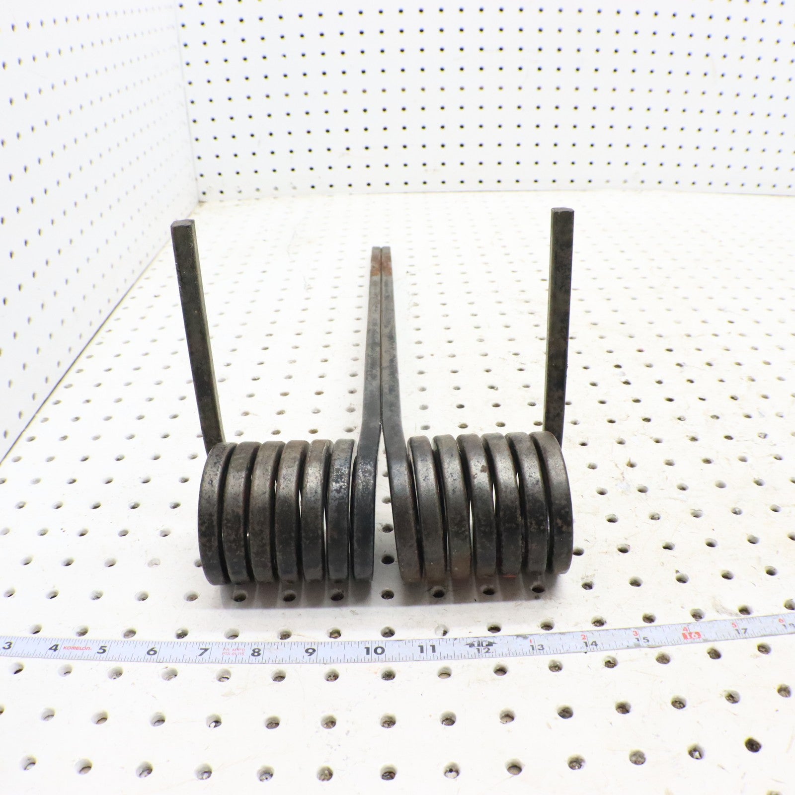 2009 Arctic Cat Crossfire R 8 Rear Suspension Torsion Springs 1704-577; 1704-576