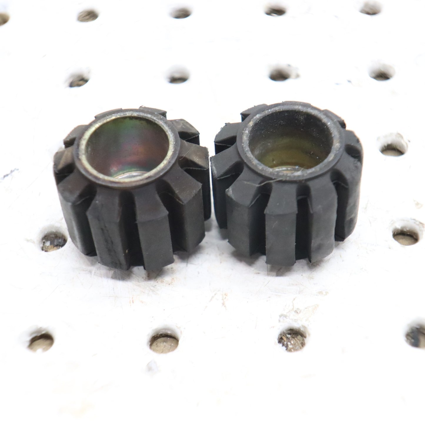 2016 Polaris Rush 800 Motor Engine Mount Rubber Damper 3022698; 3023291 QTY 2