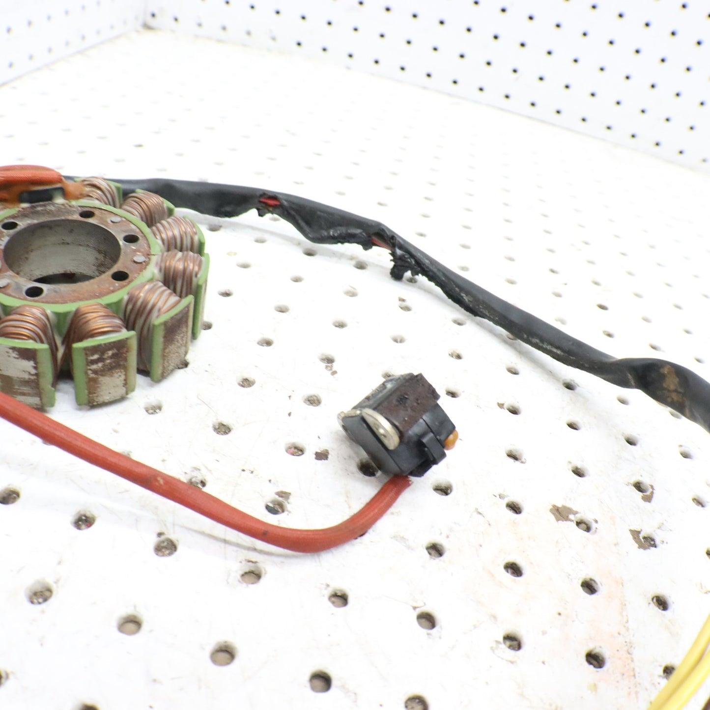2003 Polaris Sportsman 600 Stator 2202603