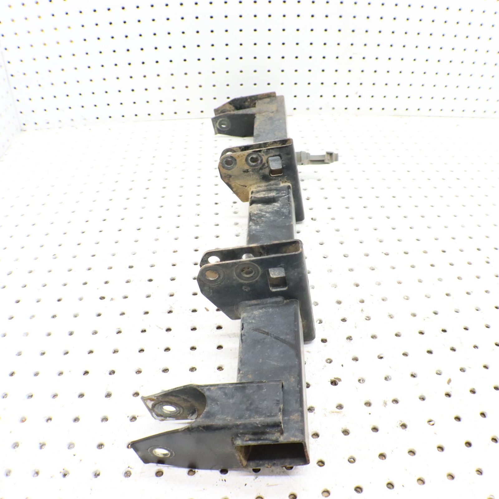 2013 POLARIS RANGER XP 900 ENGINE MOUNT BRACKET STAY 1018333-329 