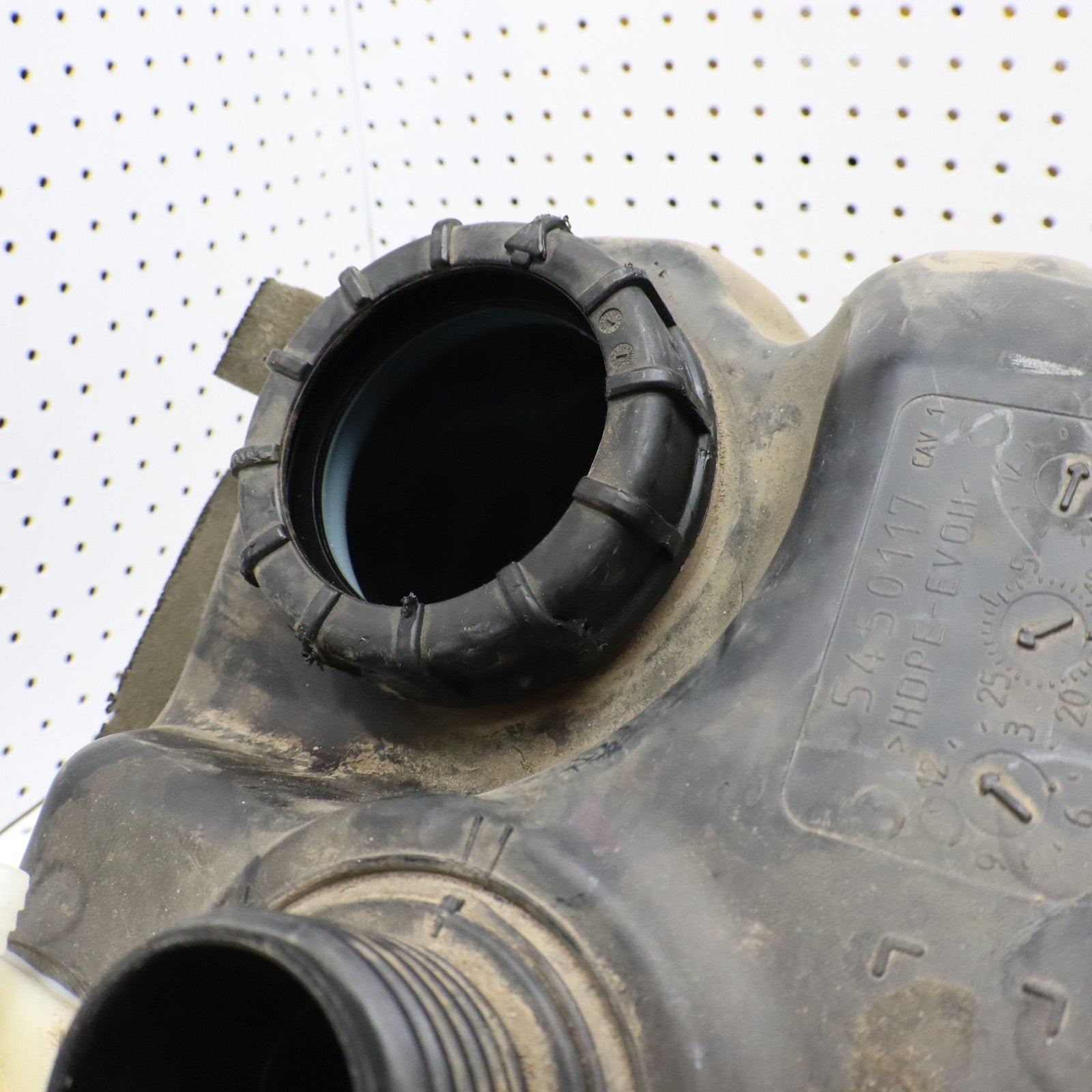 2015 Polaris Sportsman 570 Fuel Tank Gas Tank 2521333; 5450117