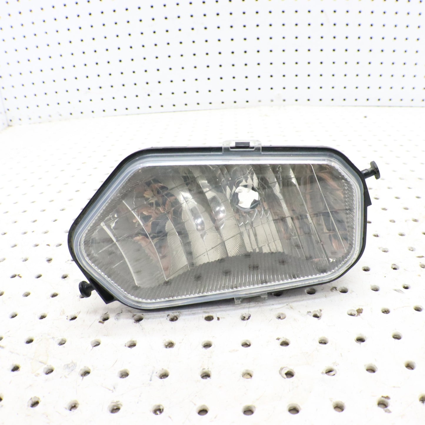 2018 Polaris Sportsman 570 Efi Headlight Head Light Bumper 2410616 RIGHT