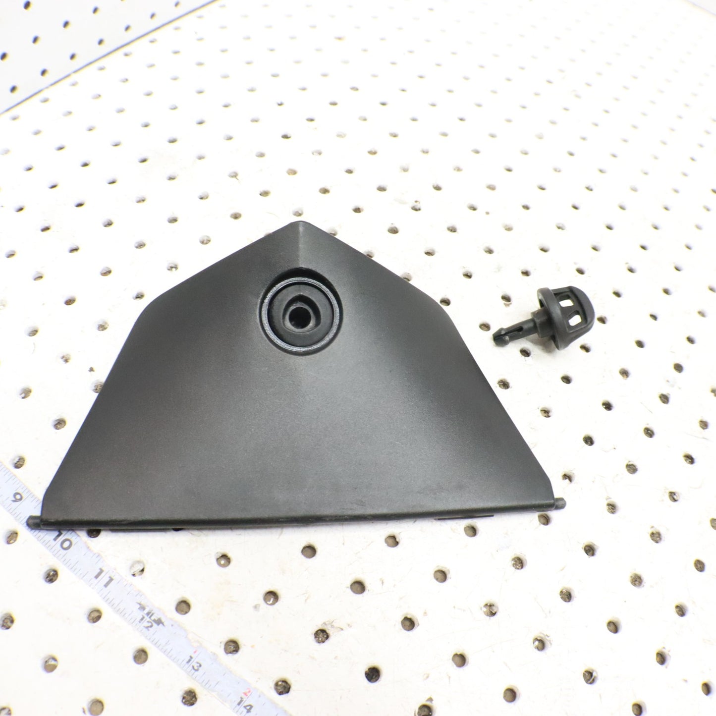 2007 Polaris Iq 600 Seat Storage Door 2632826-070