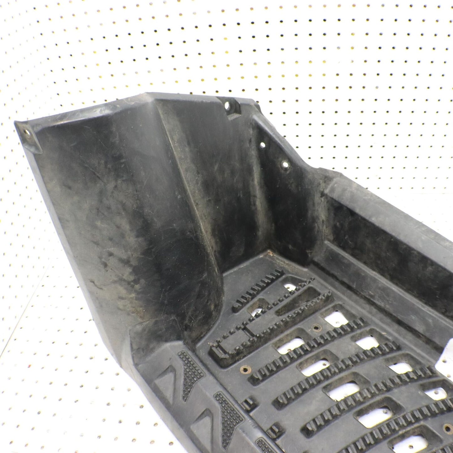 2013 POLARIS SPORTSMAN 550 RIGHT MUD SPLASH GUARD FOOTWELL 5439077-070