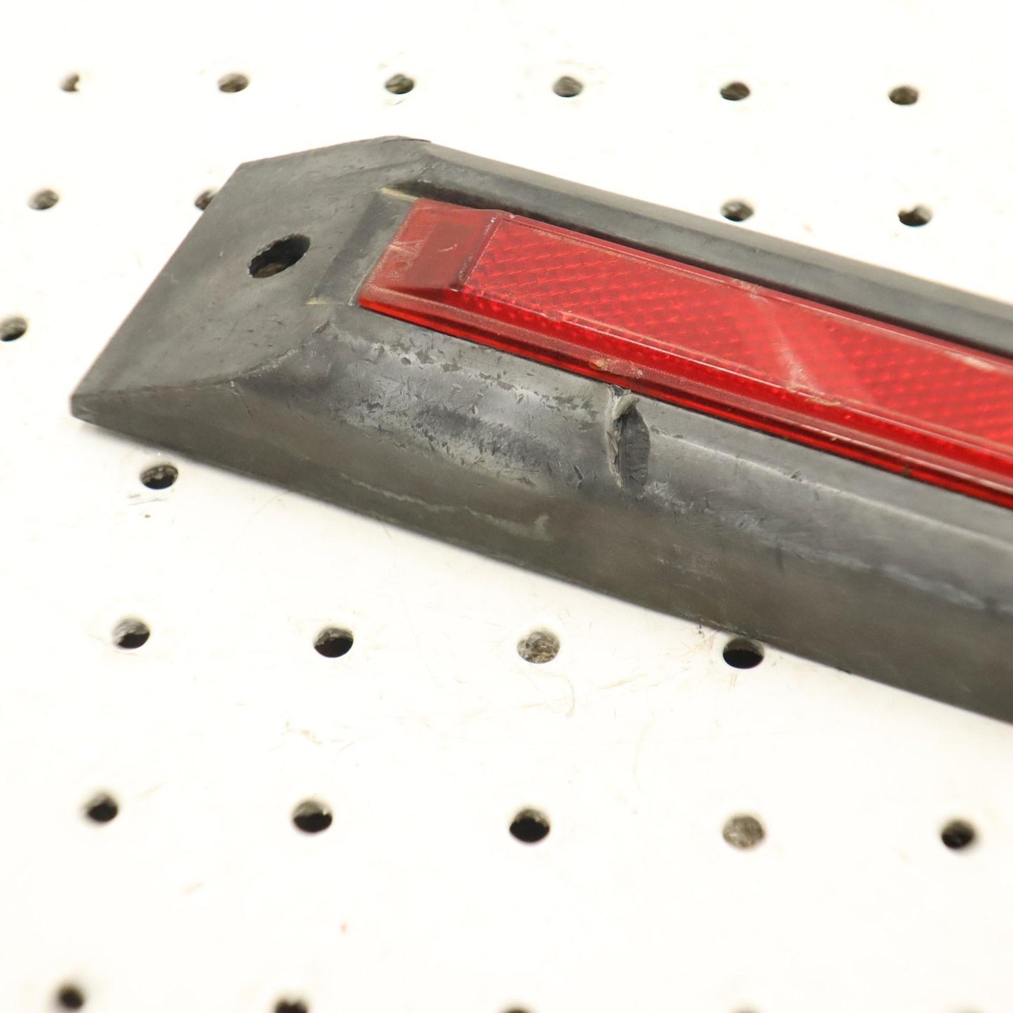 1995 Polaris Xcr 600 Rear Bumper CAP RIGHT 5430930-070