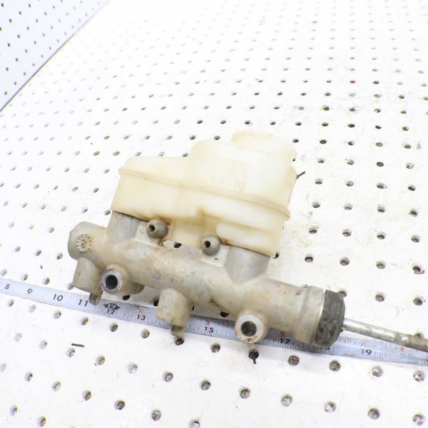 2009 Polaris Rzr 800 Brake Master Cylinder 1911234 1912463