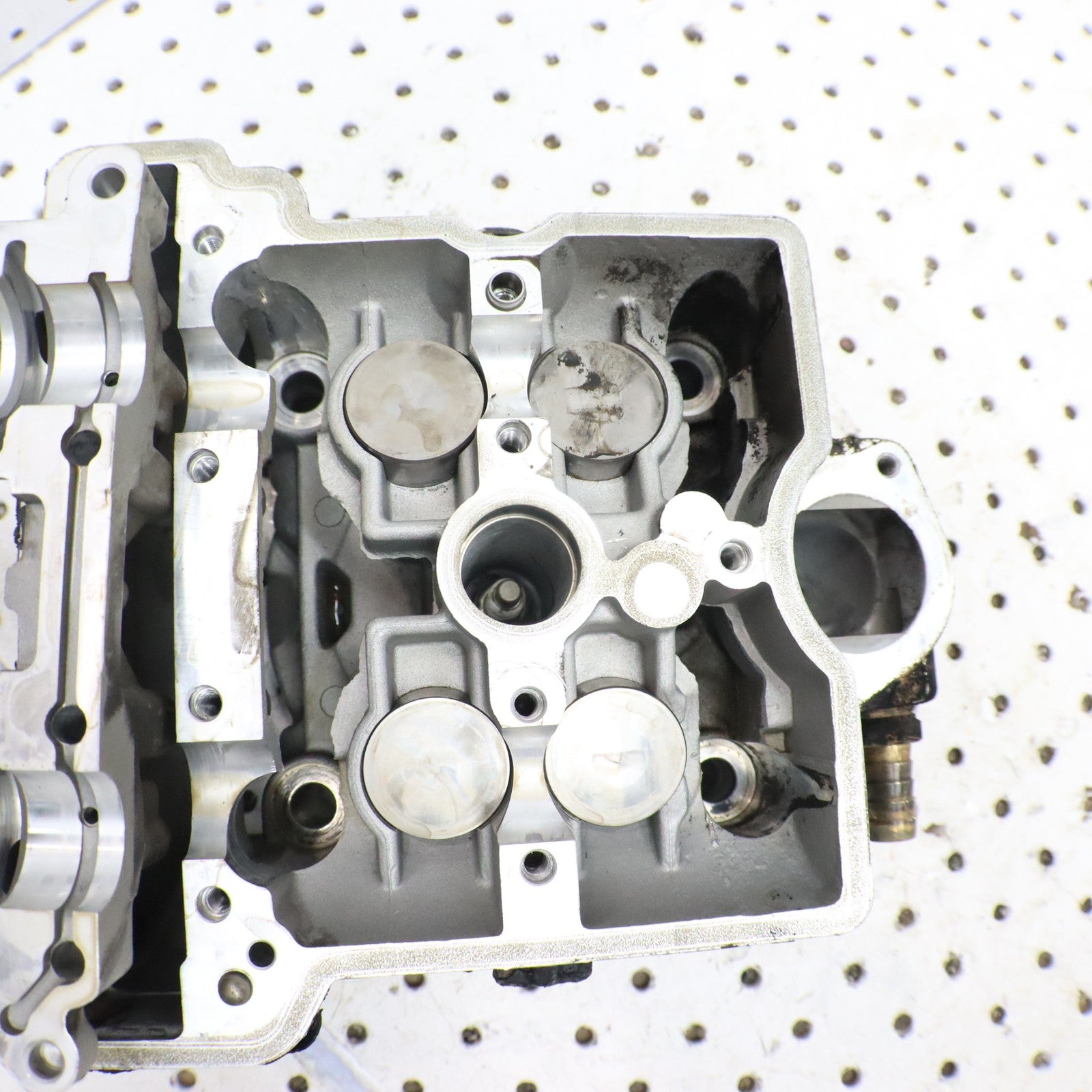 2019 Polaris Sportsman 570 Cylinder Head  3023441 2206221 CORE