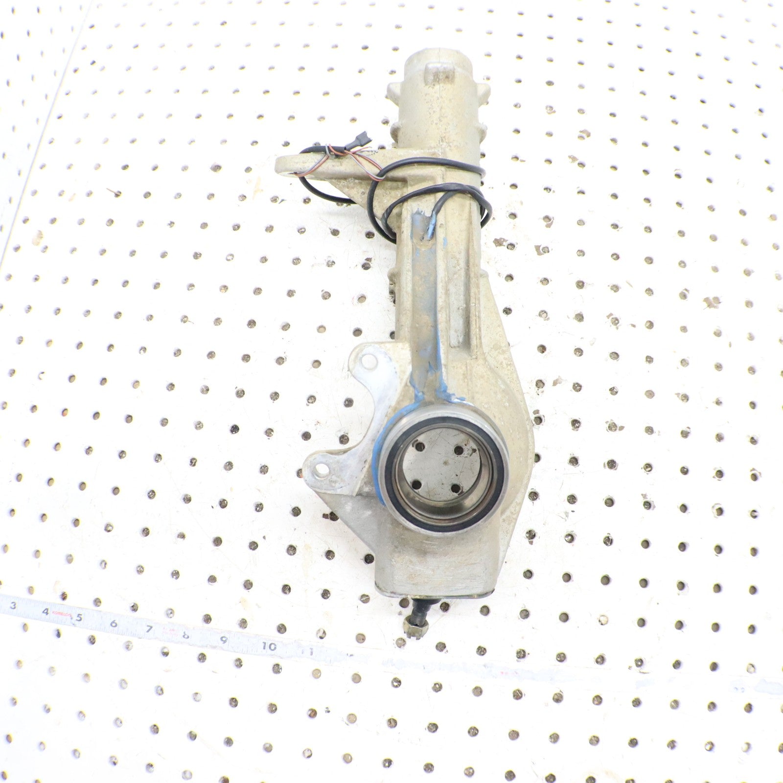 1998 Polaris Xplorer 400l Front Hub Strut RIGHT 2200976