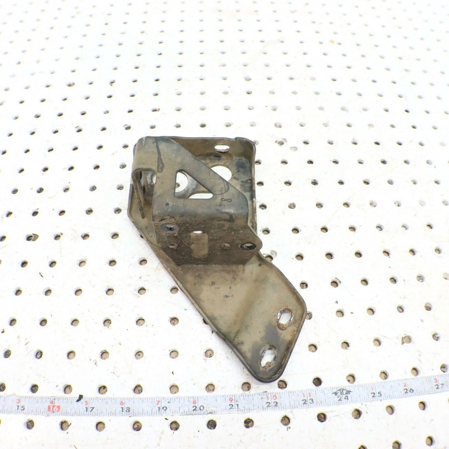 2000 POLARIS MAGNUM 325 SHIFTER BRKT, BLK 1012822-067