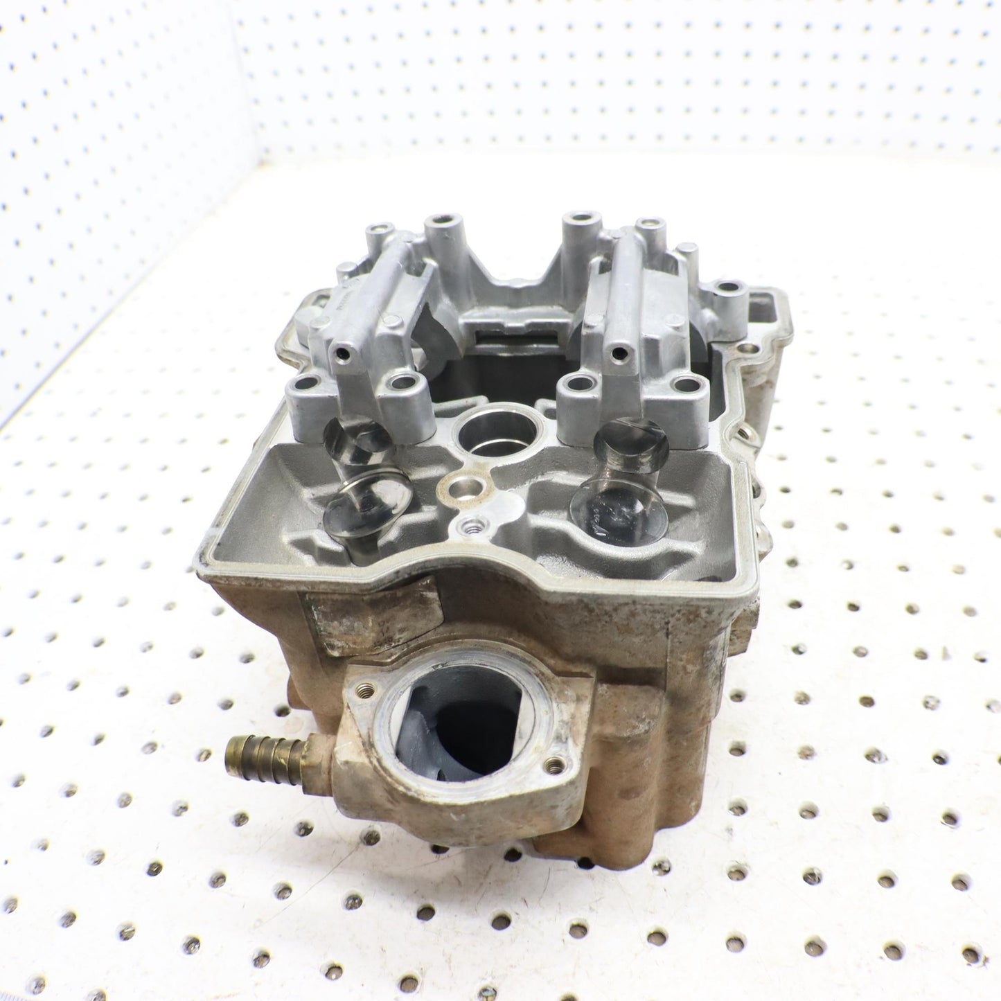 2014 Polaris Sportsman 570 Cylinder Head  3022521 2206221