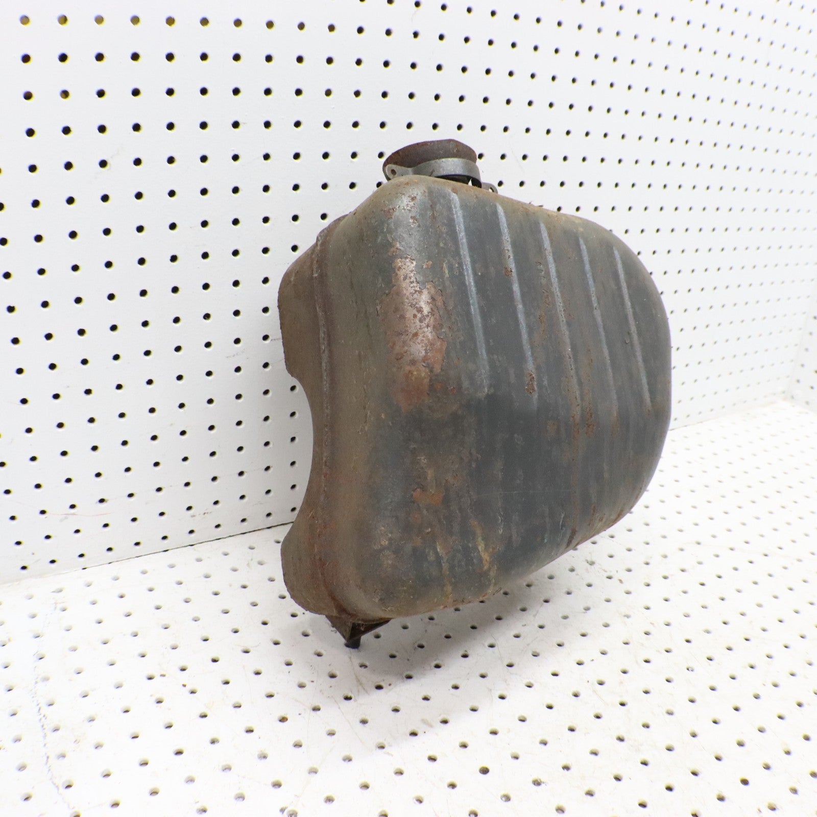 2009 Arctic Cat Crossfire R 8 Exhaust Muffler Silencer 1712-506; 1712-505