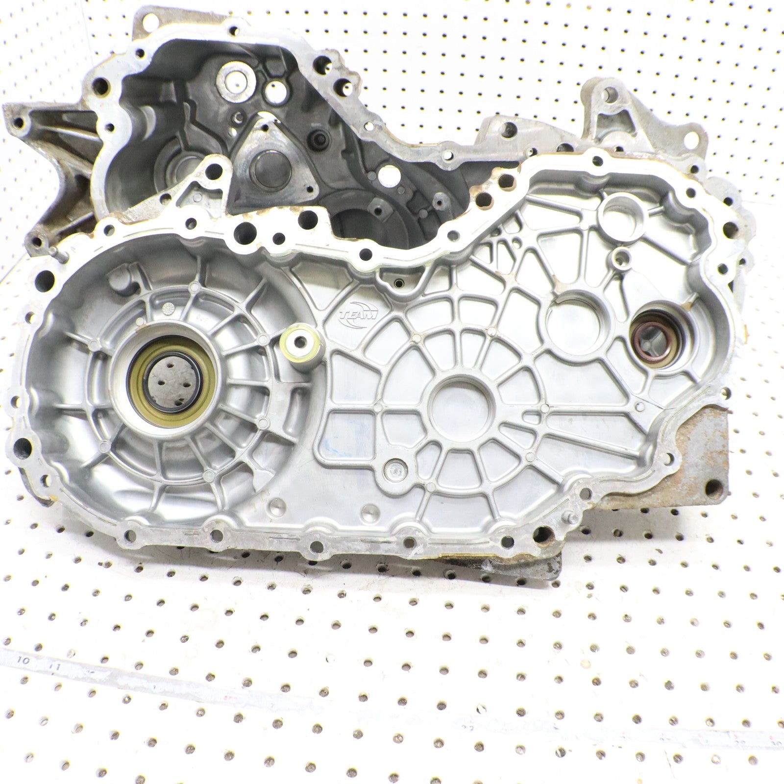 2019 Polaris Sportsman 570 Transmission Gearcase Case 3235606; 3235605 ; 1333302