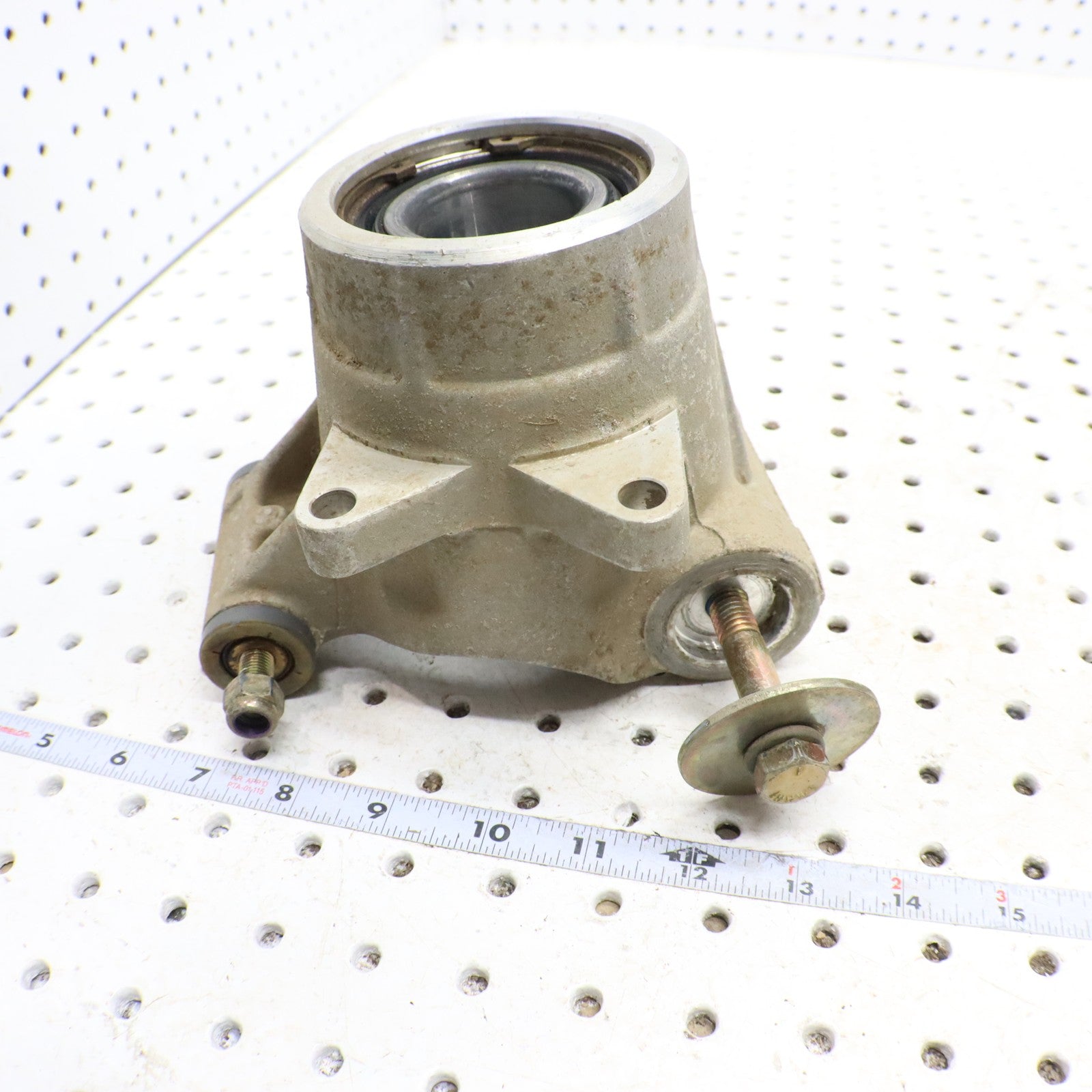 2015 Polaris Sportsman 570 Bearing Carrier Knuckle Rear 5135563 LEFT