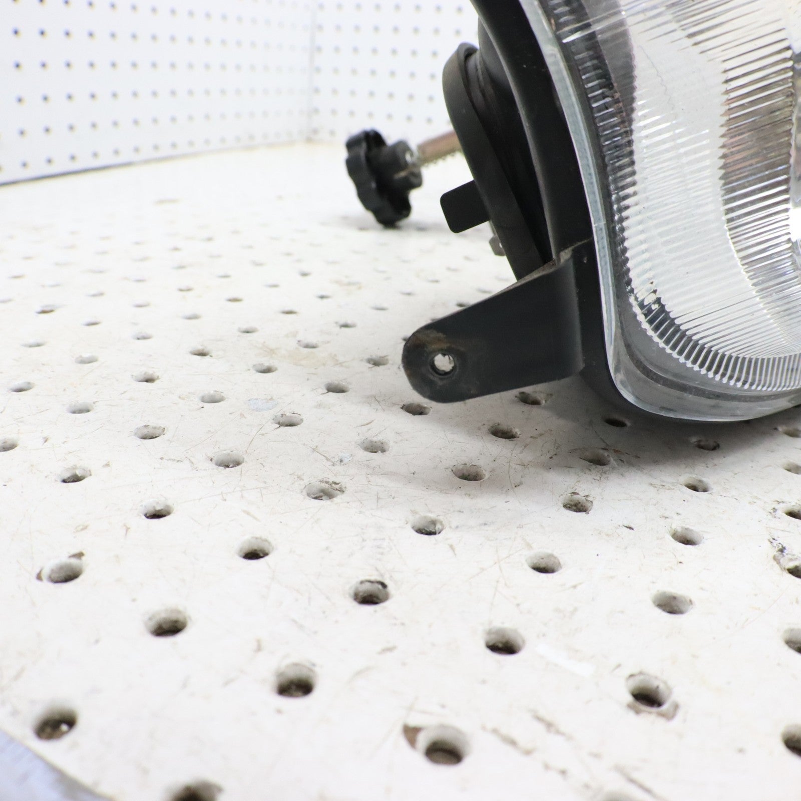 2007 Polaris Iq 600 Head Light Headlight 2410397