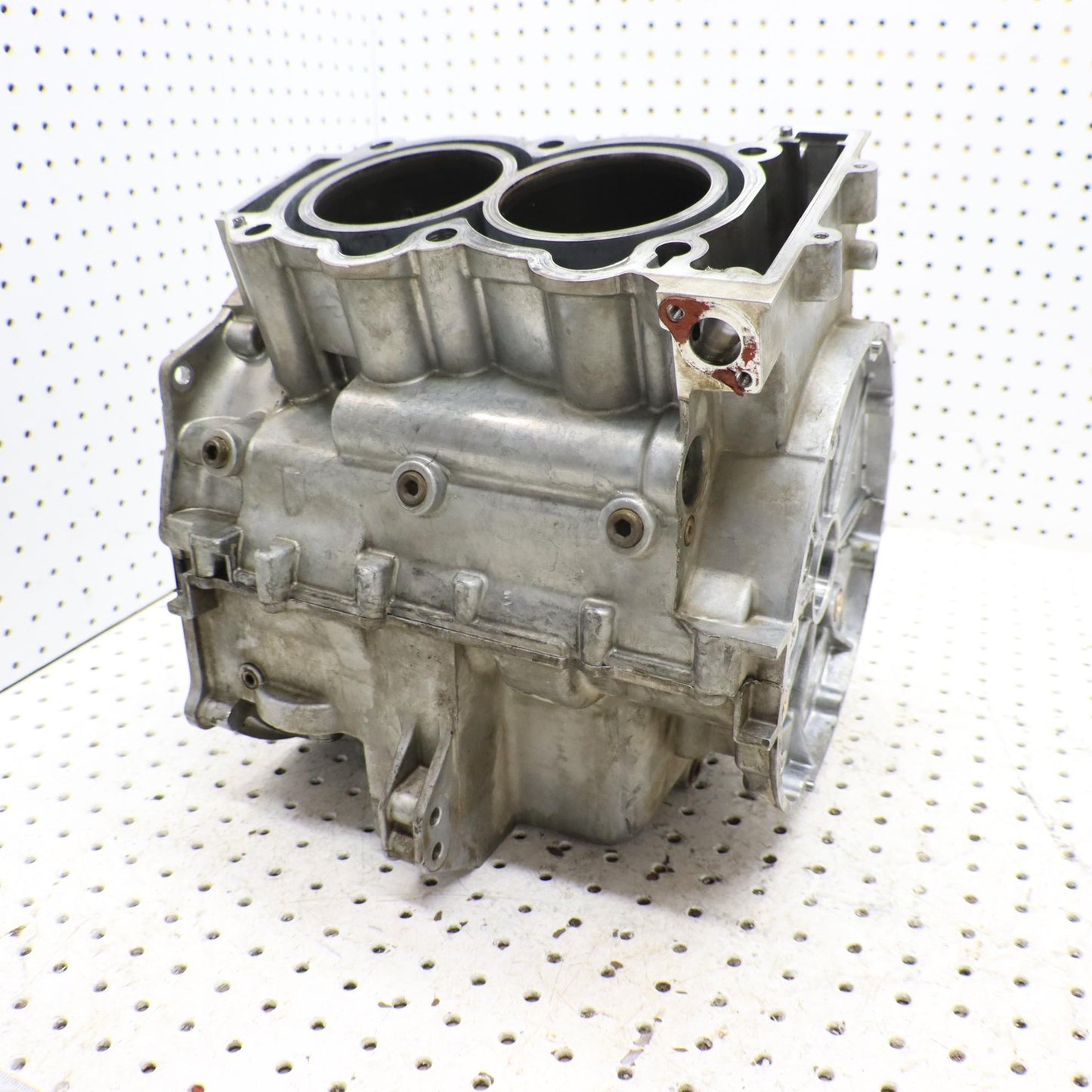  POLARIS SPORTSMAN XP 850 CRANKCASE ENGINE CASE 2204054; 2204957; 5632167 CORE