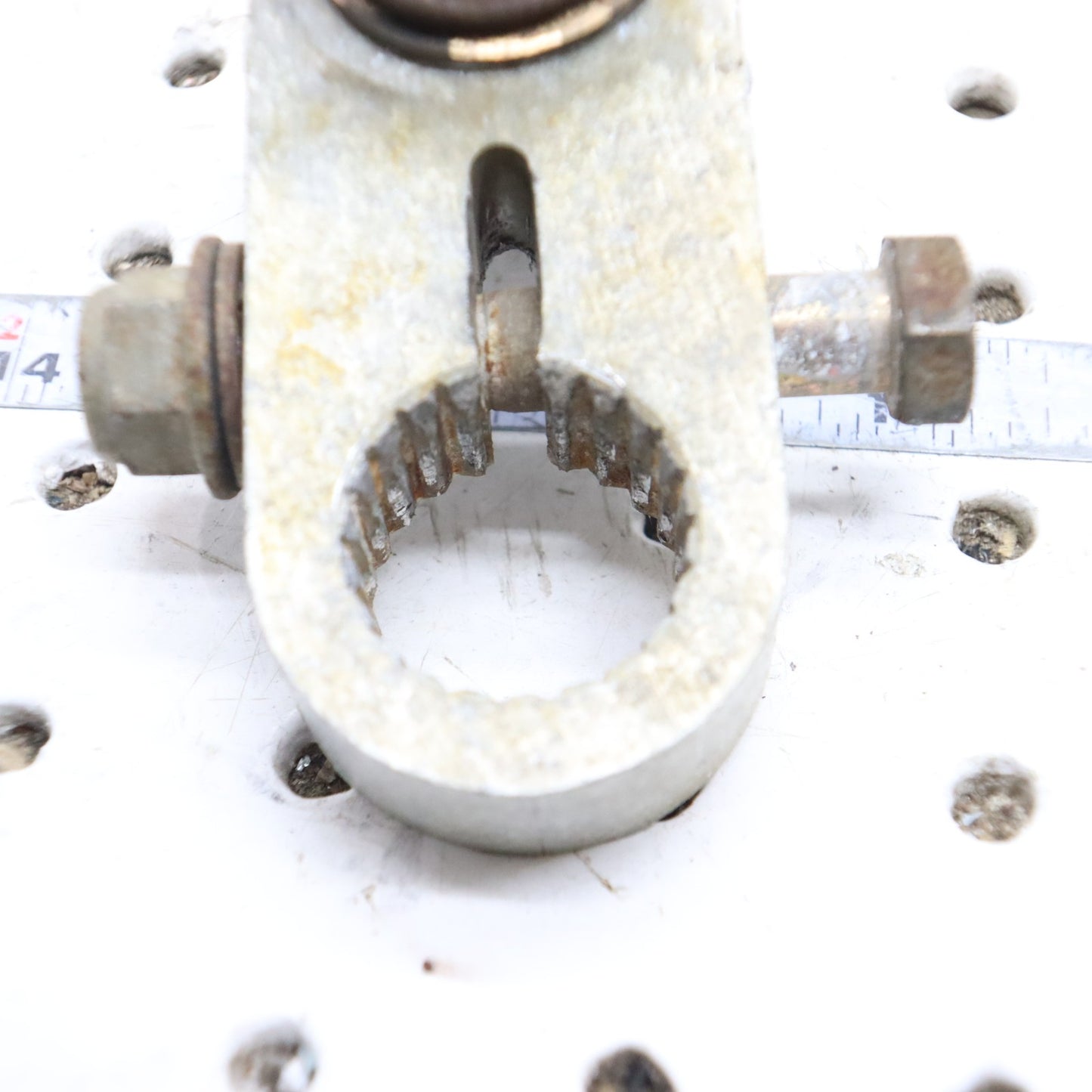 2007 Polaris Iq 600 Rear Arm 1541967