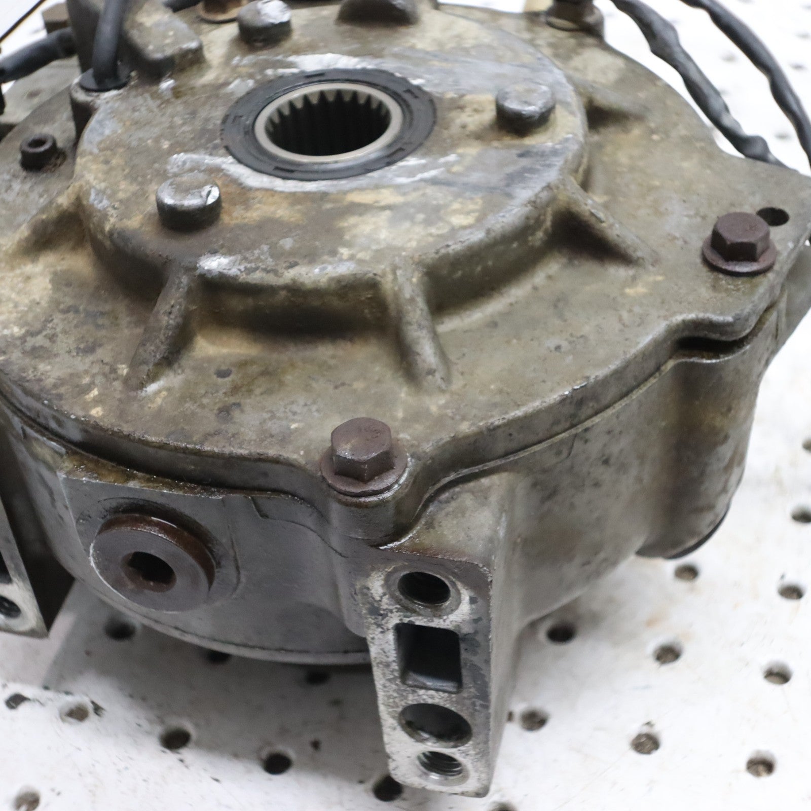 2009 Polaris Sportsman 800 Front Gearcase Differential 1332568 1332909