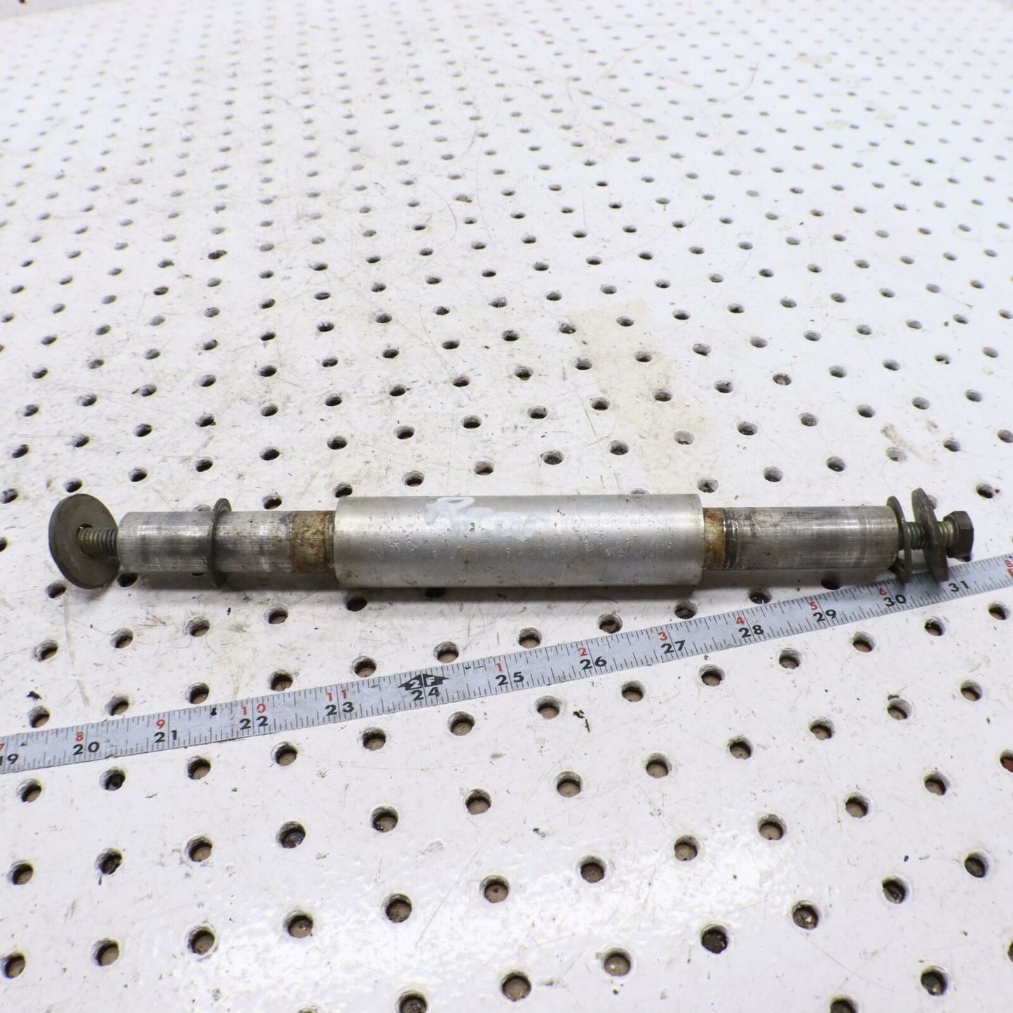 2009 POLARIS RMK 700 REAR SUSPENSION SHAFT  5135305