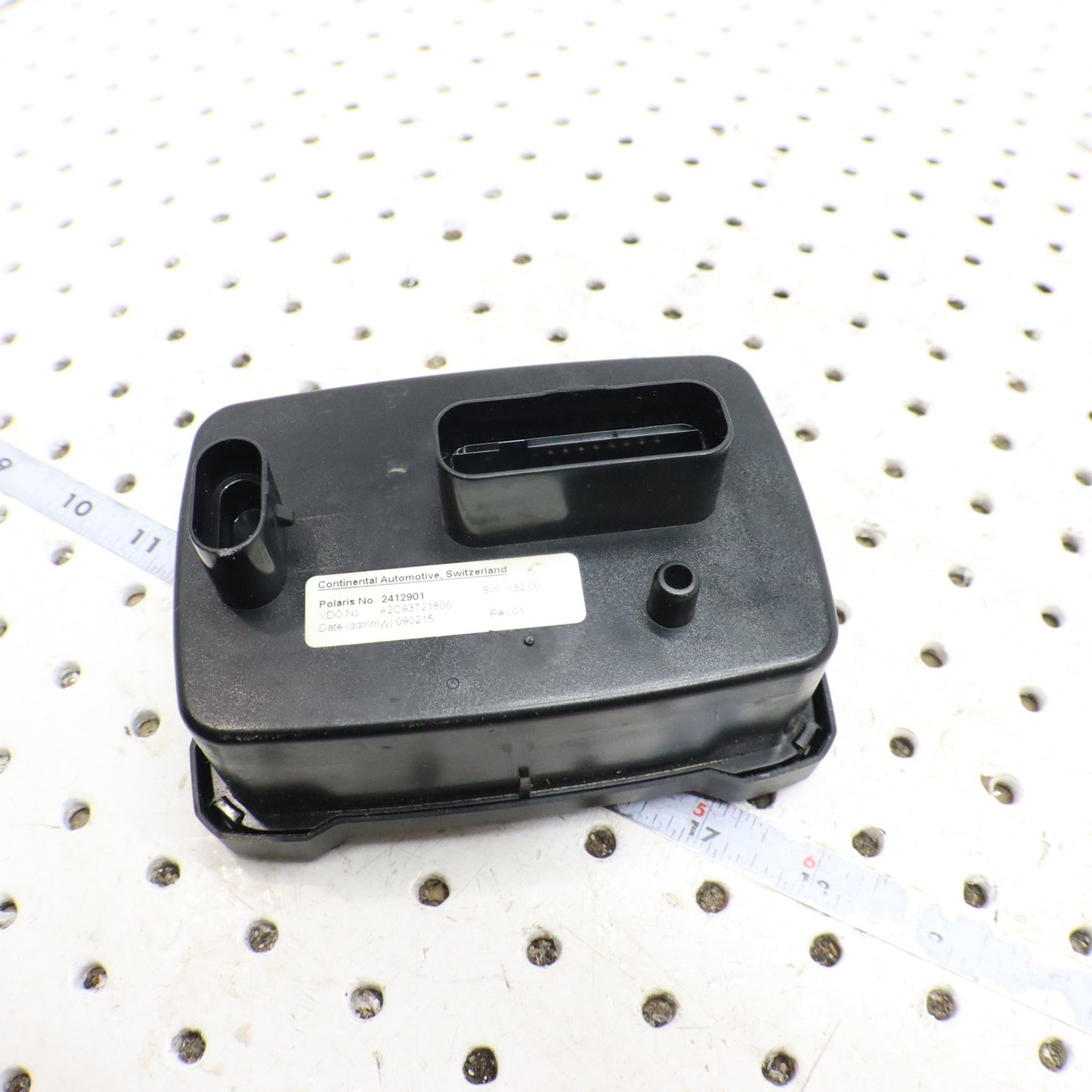 2016 Polaris Rush 800 Gauge Speedometer Display 2412901 148.1 HRS 4624 MIELS