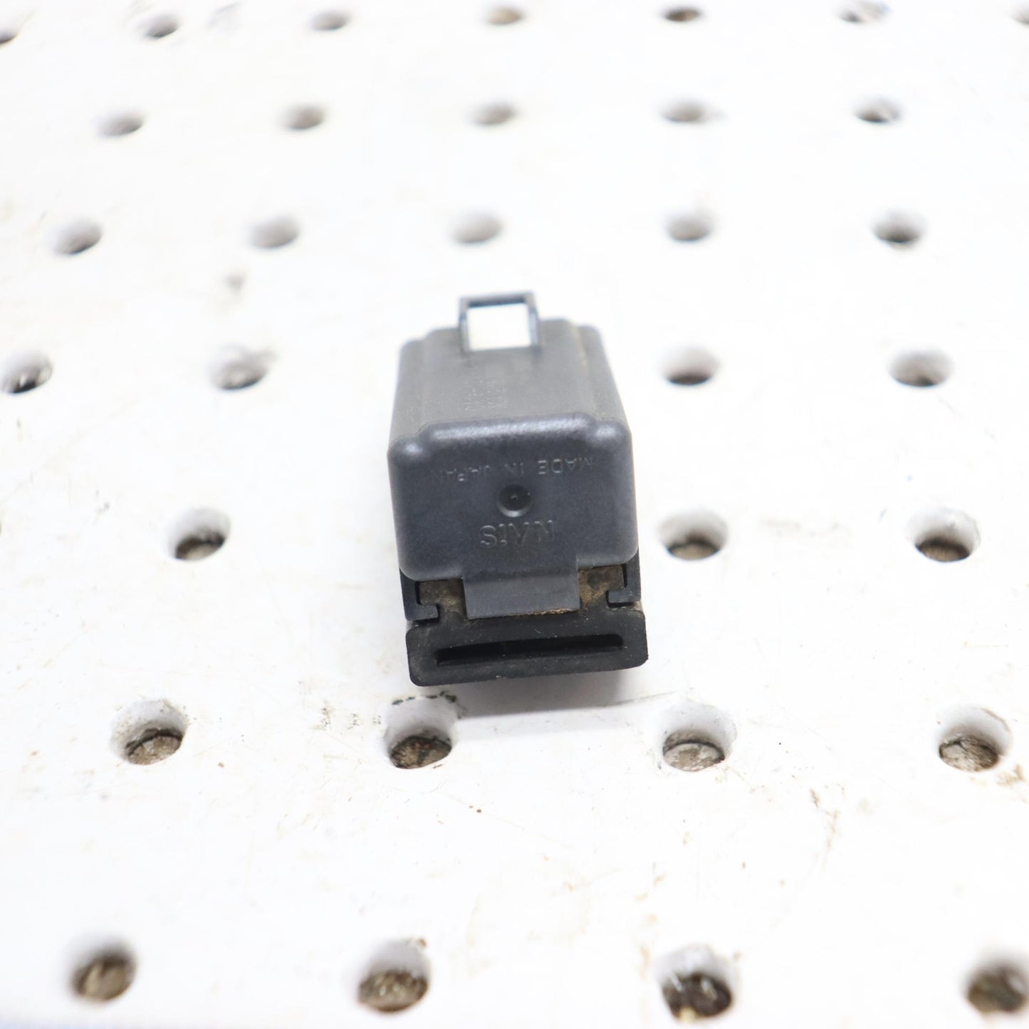 2016 SUZUKI KING QUAD 500 RELAY ELECTRICAL RELAY SWITCH 38740-31G10 38740-31G11