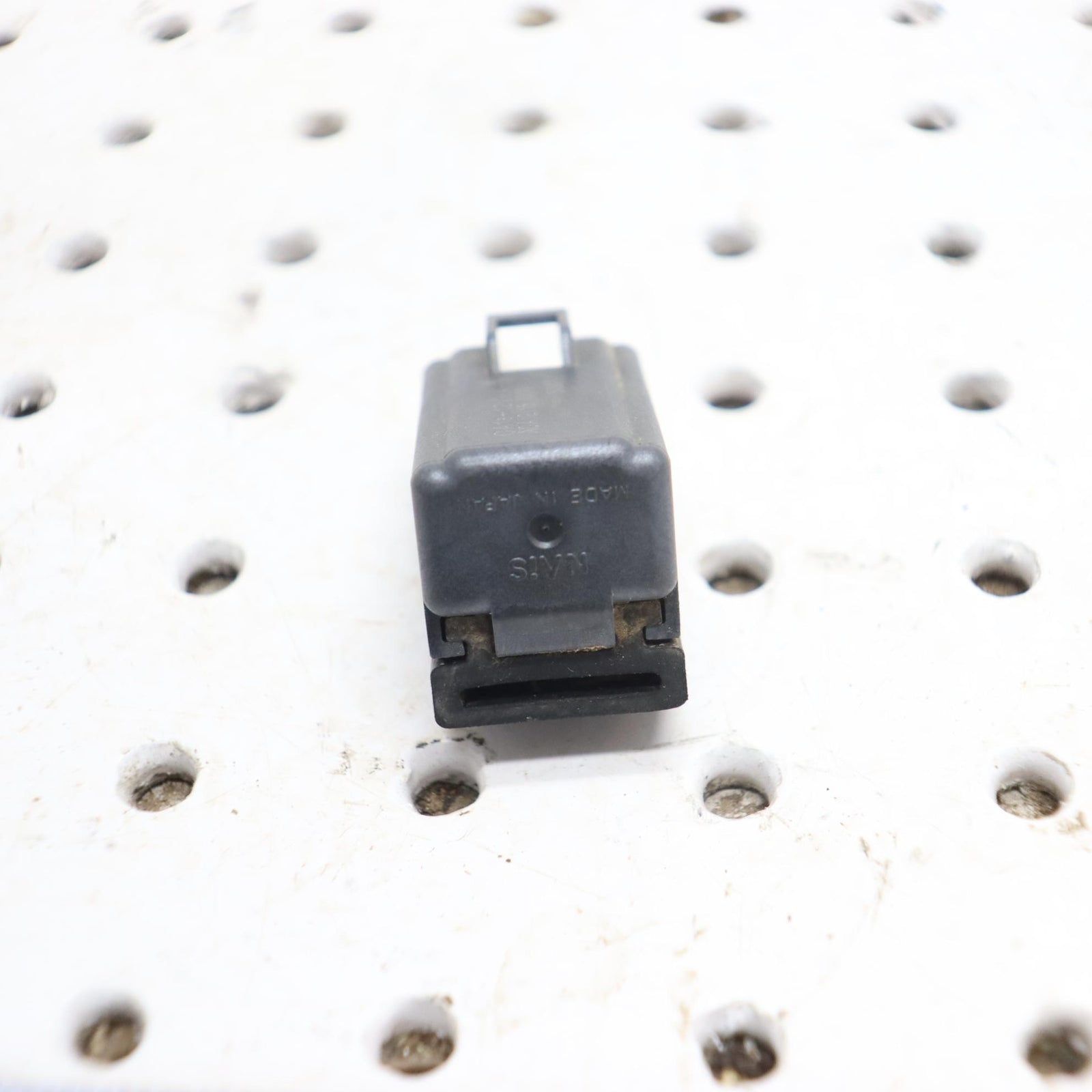 2016 SUZUKI KING QUAD 500 RELAY ELECTRICAL RELAY SWITCH 38740-31G10 38740-31G11