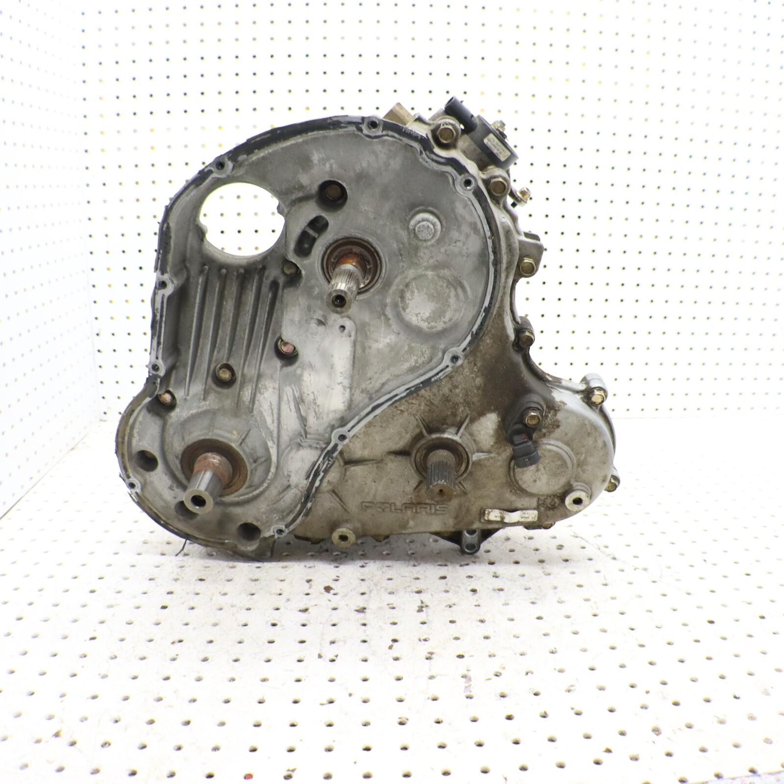 2009 POLARIS SPORTSMAN XP 850 TRANSMISSION GEARCASE ASSEMBLY 1332745; 1332787