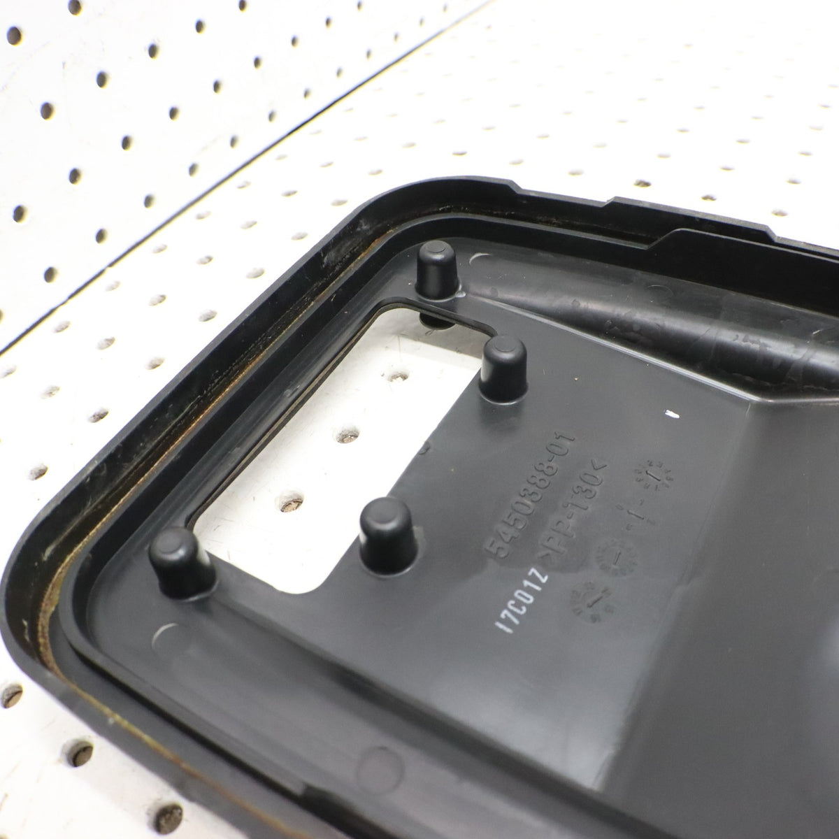 2017 Polaris Sportsman 450 Airbox Air Box  Lid Cover Cap 5450388 5459622