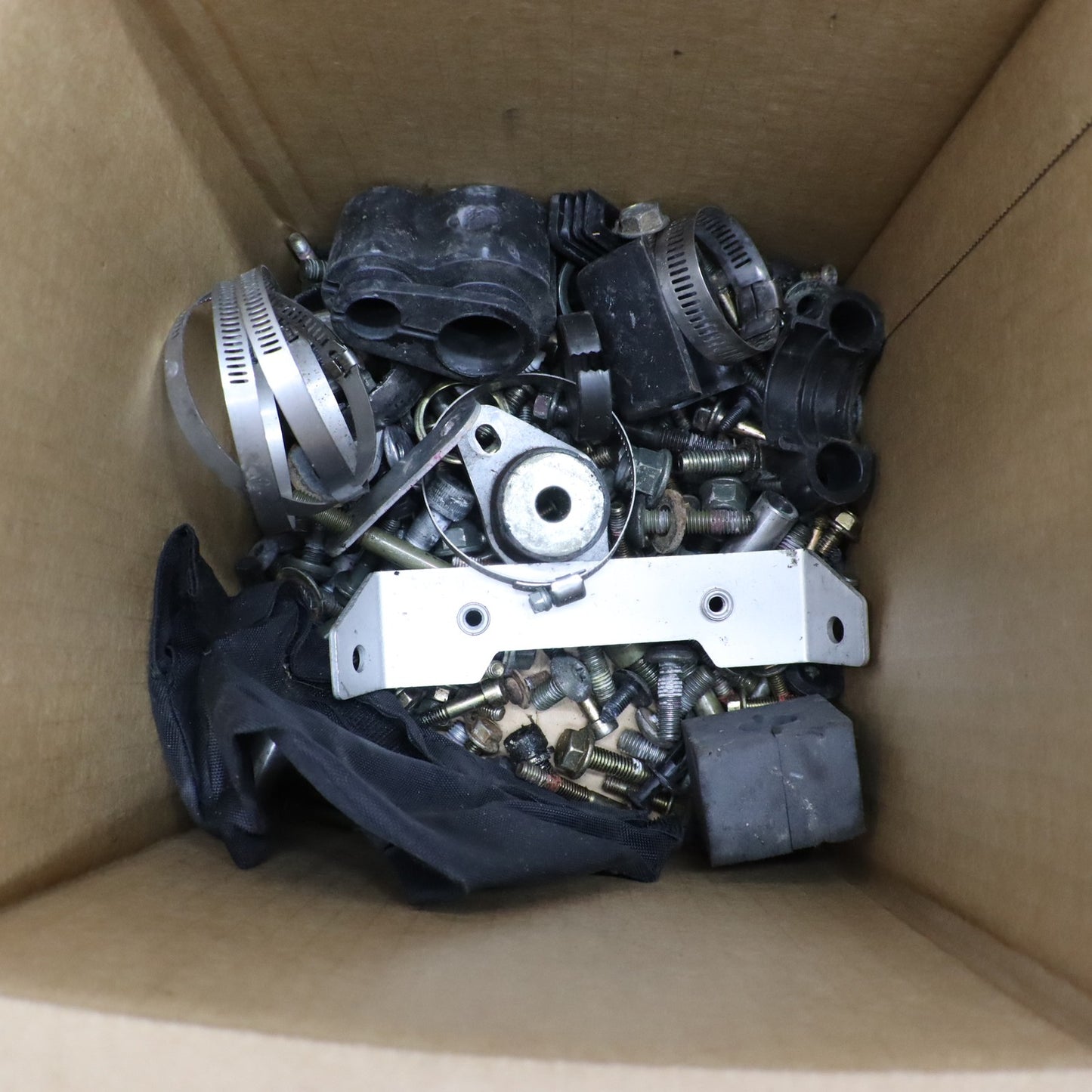 2016 Polaris Rush 800 Hardware Nuts Bolts Fasteners Random