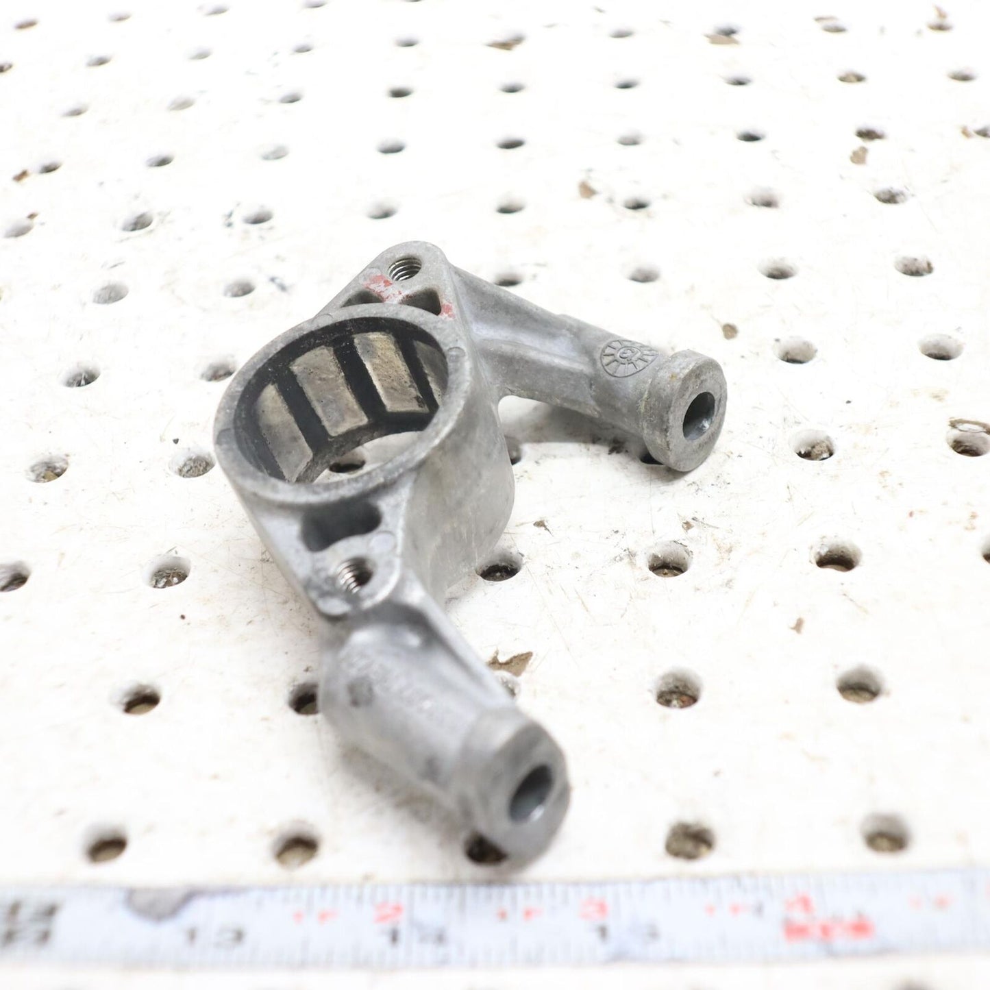 2015 POLARIS SWITCHBACK 800 MOTOR ENGINE MOUNT 5139042