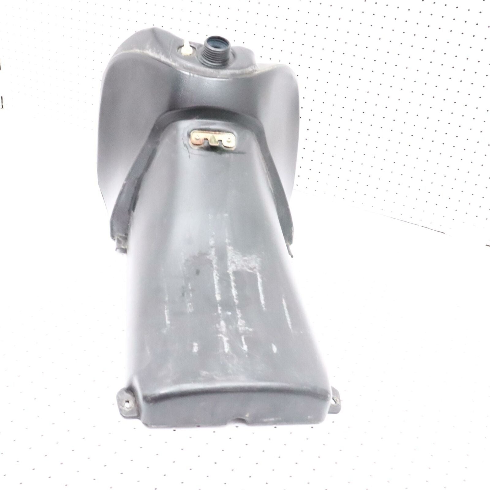 2007 POLARIS IQ 600 GAS TANK FUEL RESERVOIR 2203288, 2520601