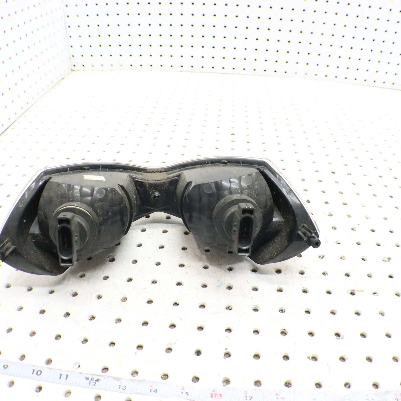 2007 Polaris Iq 600 Tail Light Taillight Brake Light 2410378; 2410941