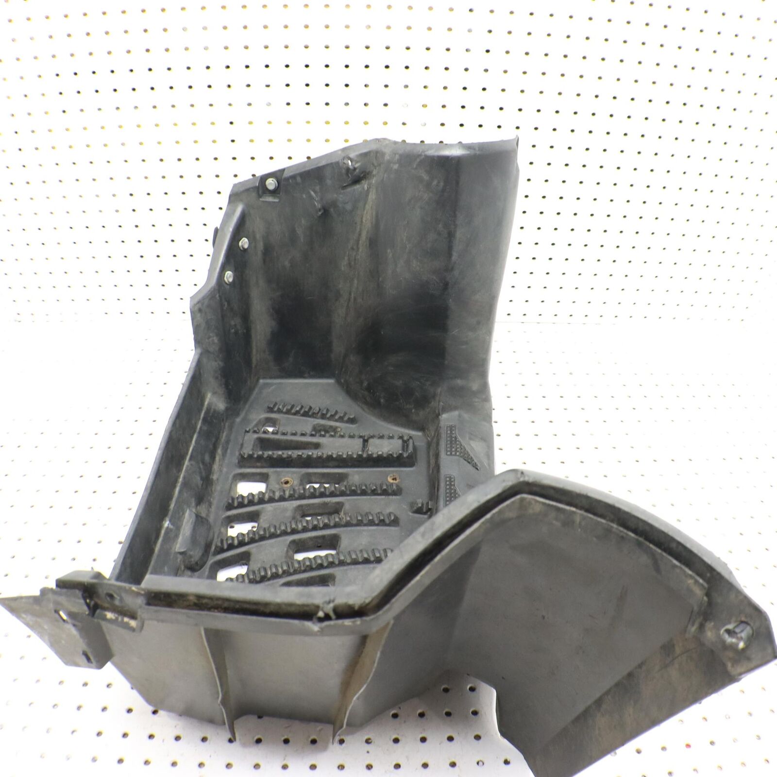 2013 POLARIS SPORTSMAN 550 LEFT MUD SPLASH GUARD FOOTWELL 5435821-070