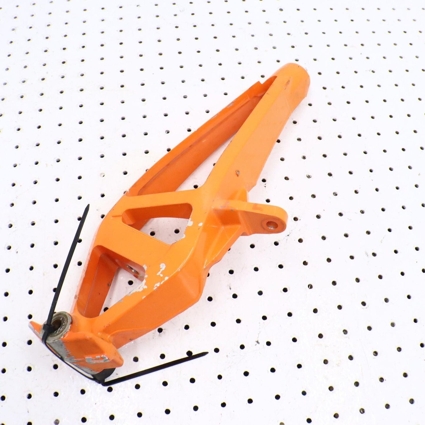 2015 ARCTIC CAT M8000 LEFT FRONT STEERING ARM SPINDLE KNUCKLE 3703-159 