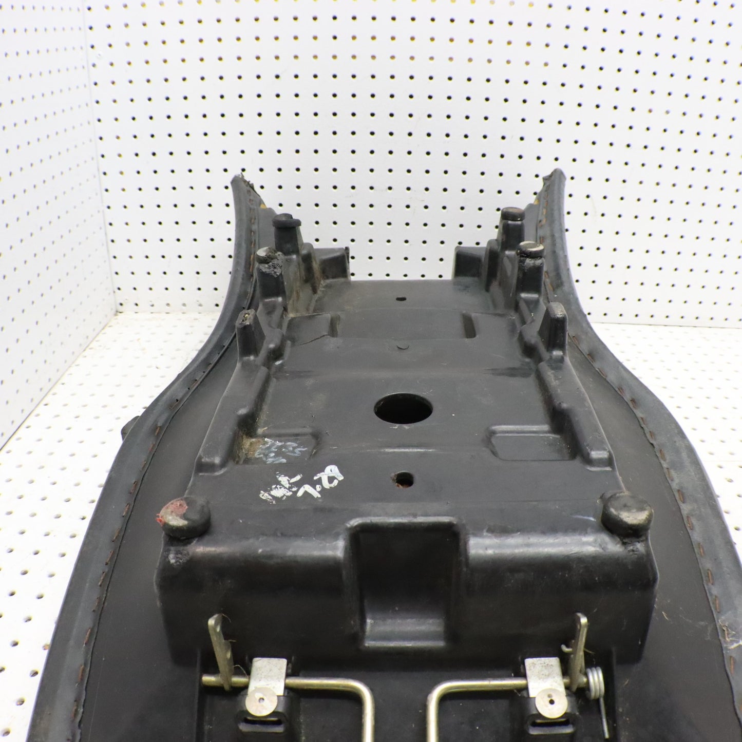 2009 Polaris Sportsman 800 Seat 2683433-070 2684882-070