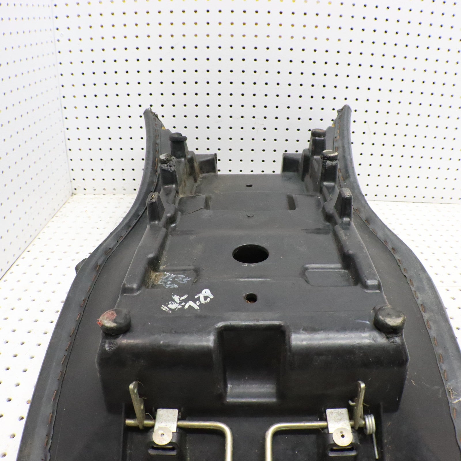 2009 Polaris Sportsman 800 Seat 2683433-070 2684882-070