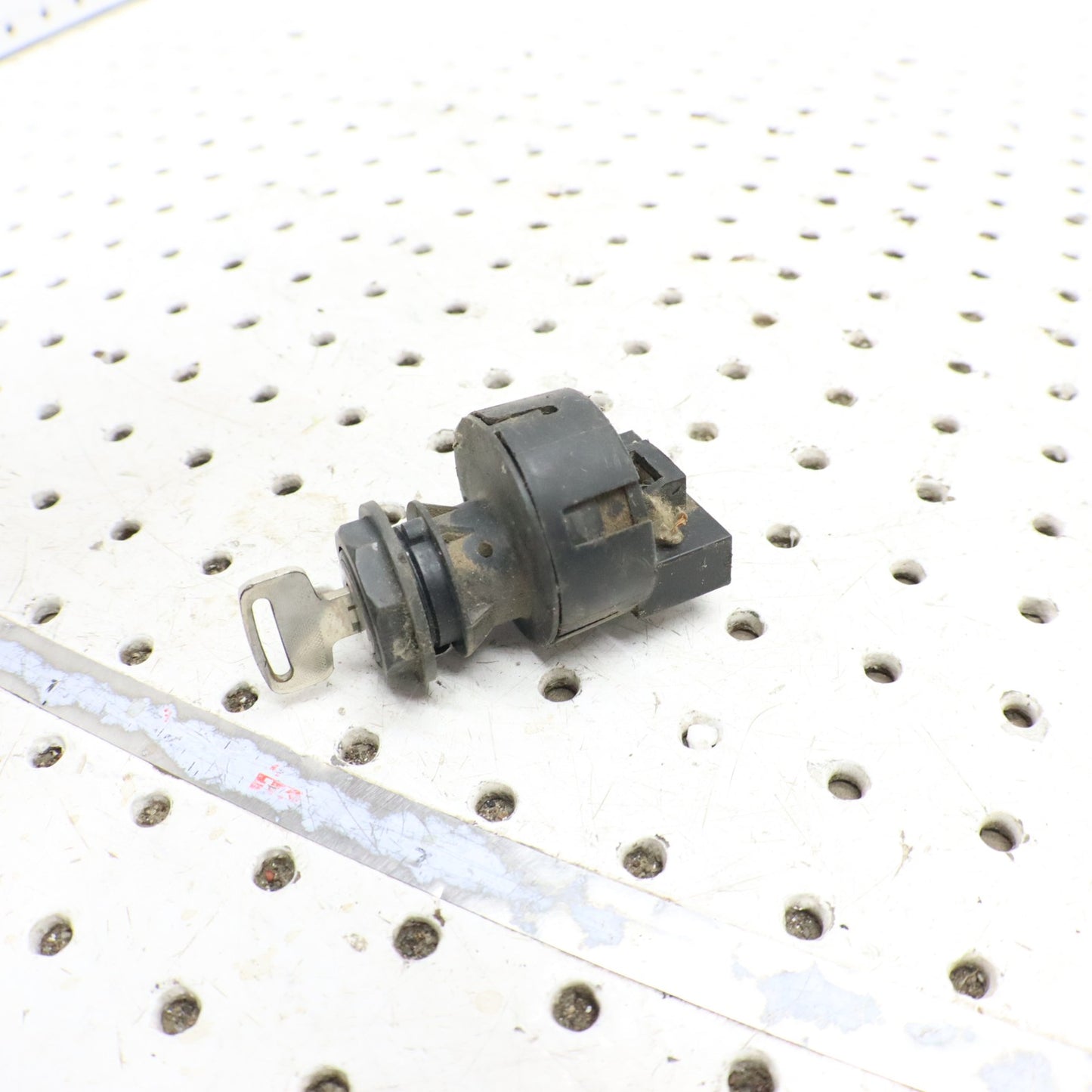 2003 Polaris Sportsman 600 Ignition Key Switch 4010390; 4083589