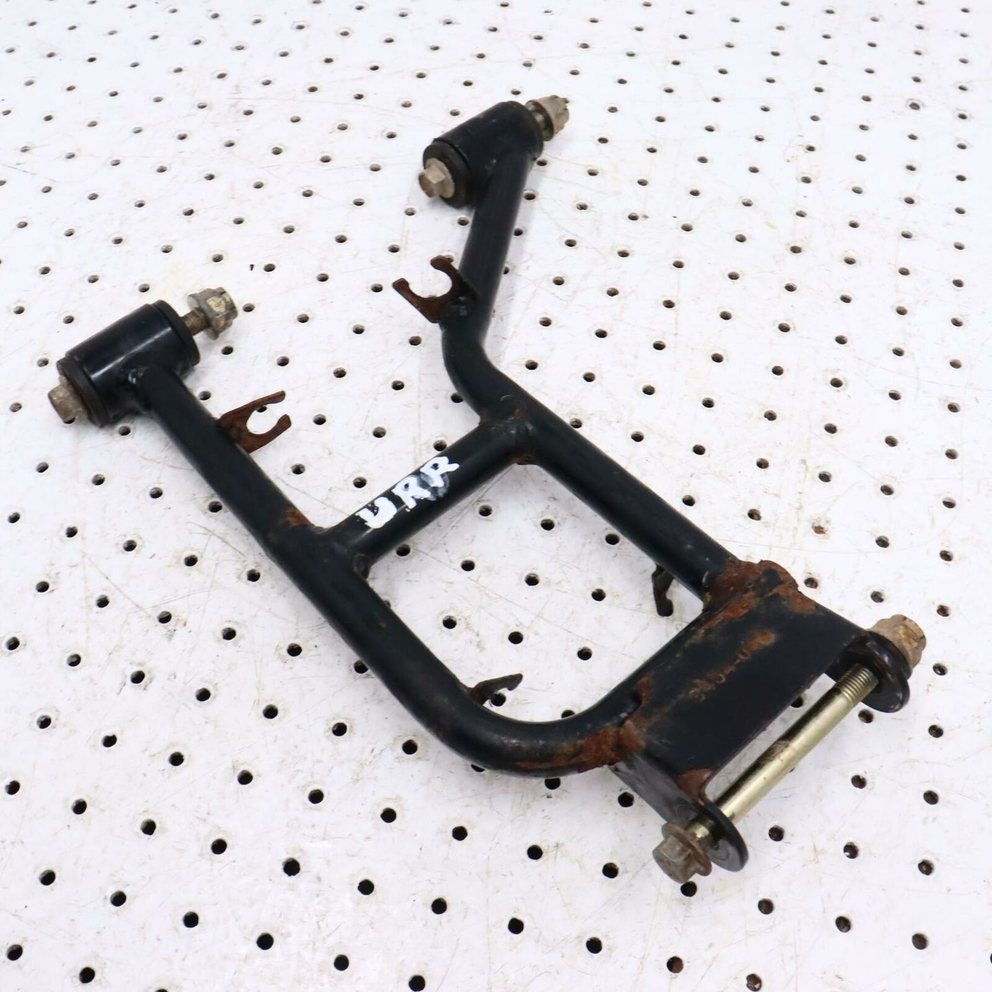 2004 ARCTIC CAT 650 REAR BACK UPPER RIGHT CONTROL A ARM 0504-318