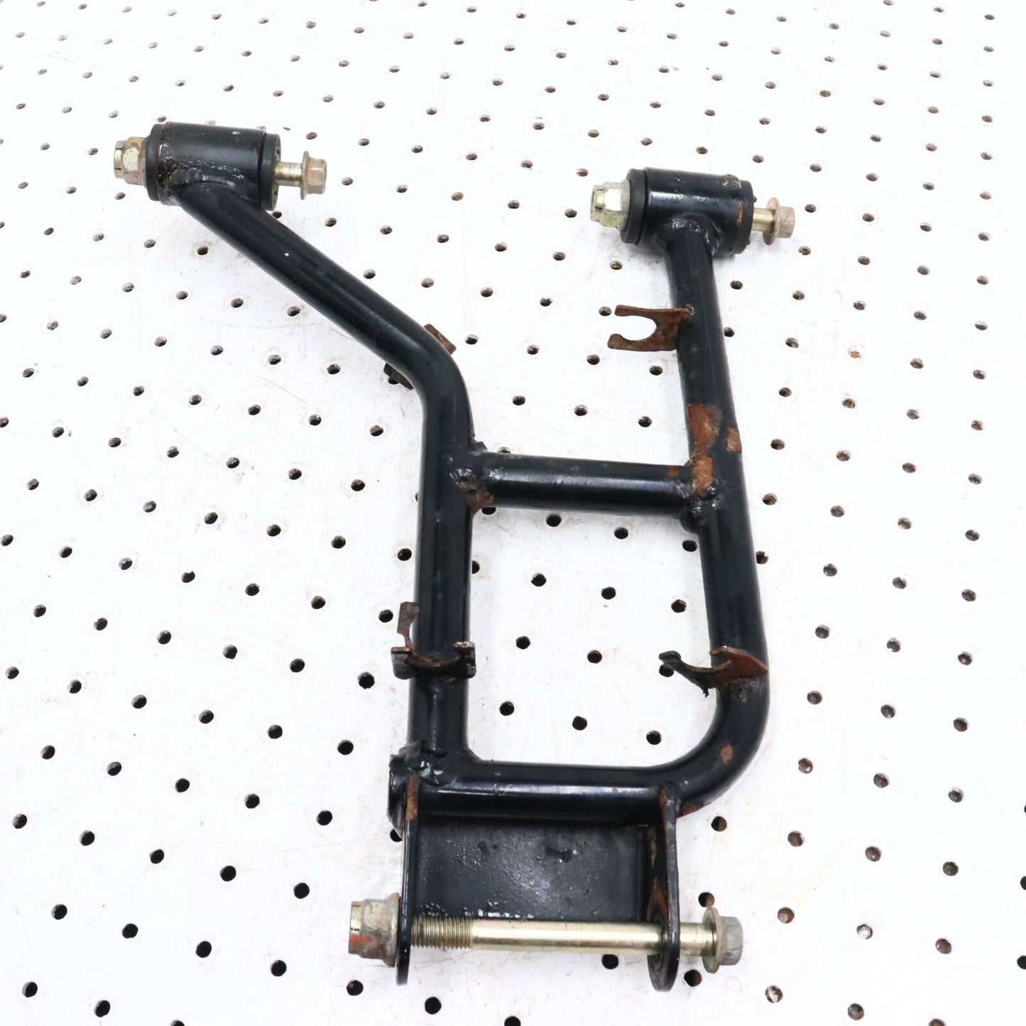 2004 ARCTIC CAT 650 REAR BACK UPPER RIGHT CONTROL A ARM 0504-318