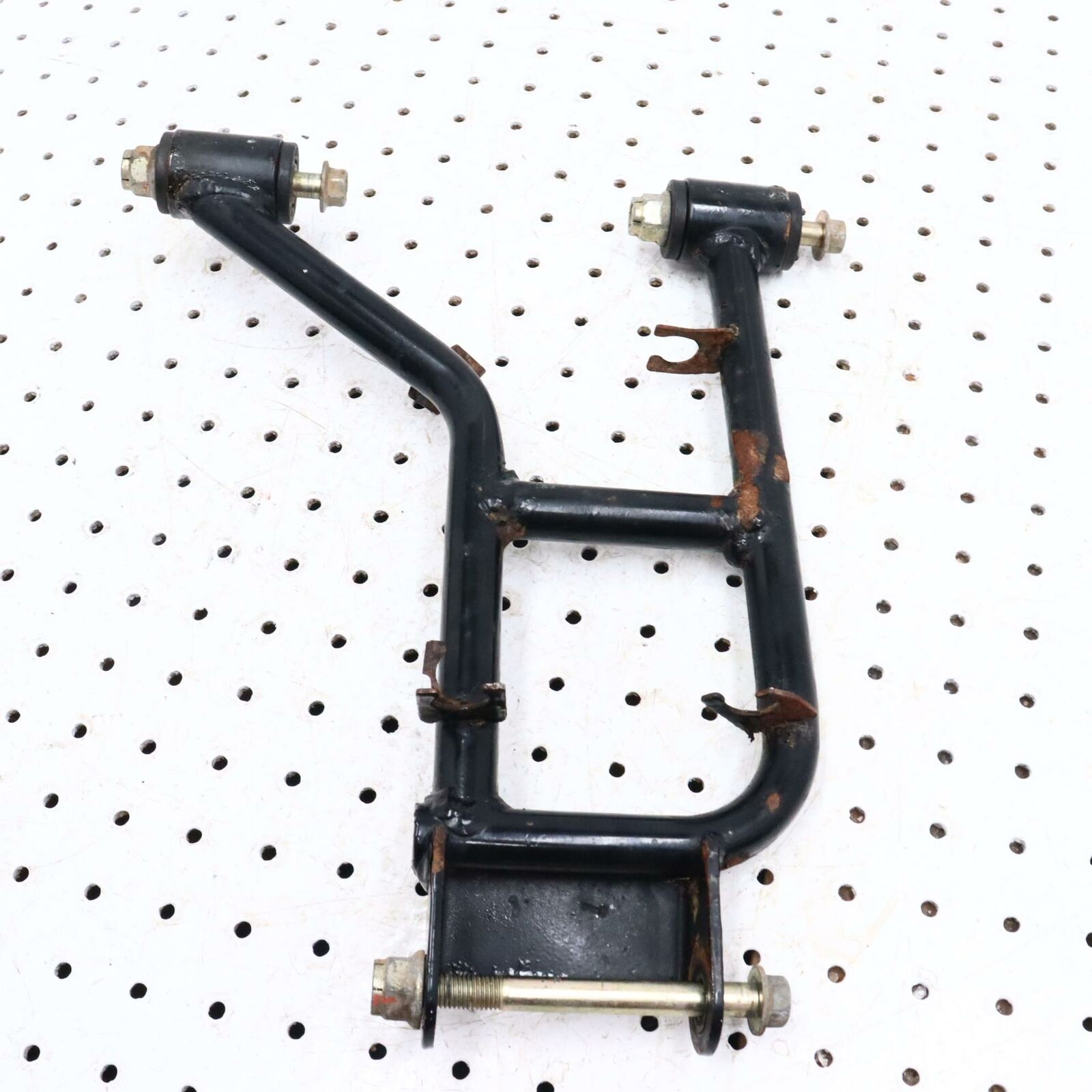 2004 ARCTIC CAT 650 REAR BACK UPPER RIGHT CONTROL A ARM 0504-318